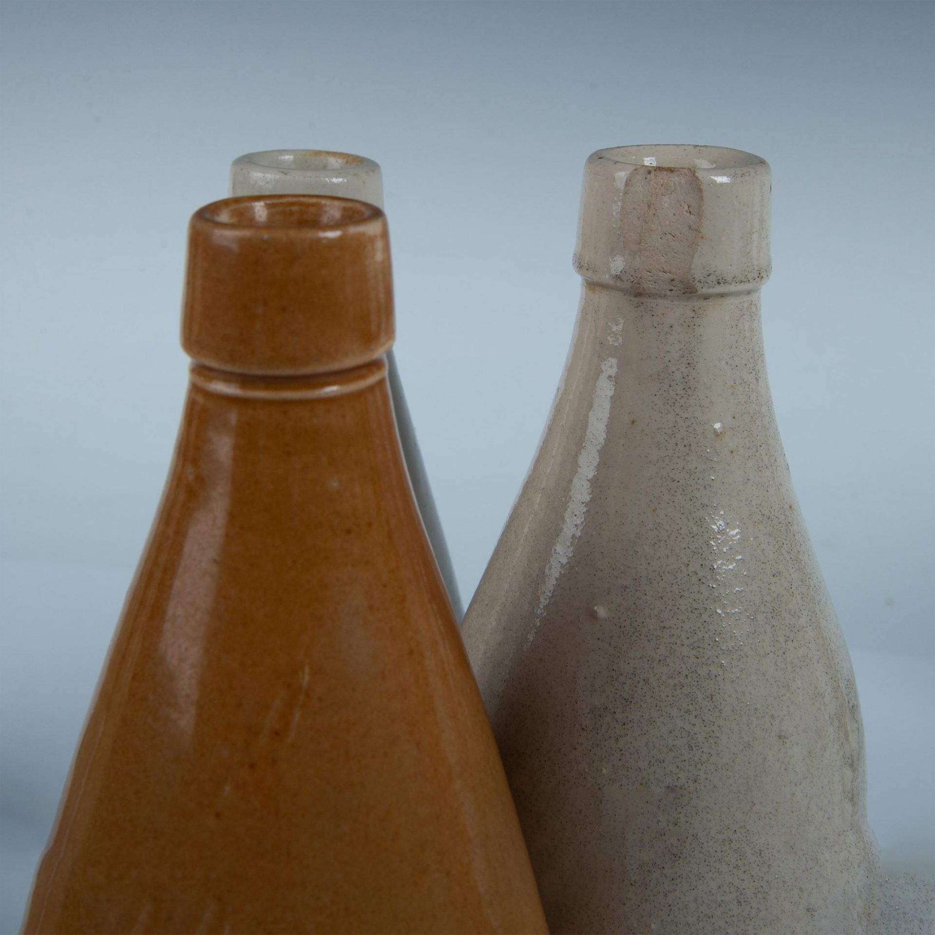 6pc Antique Ceramic Stoneware Ale/Ginger Beer Bottles - Bild 5 aus 6