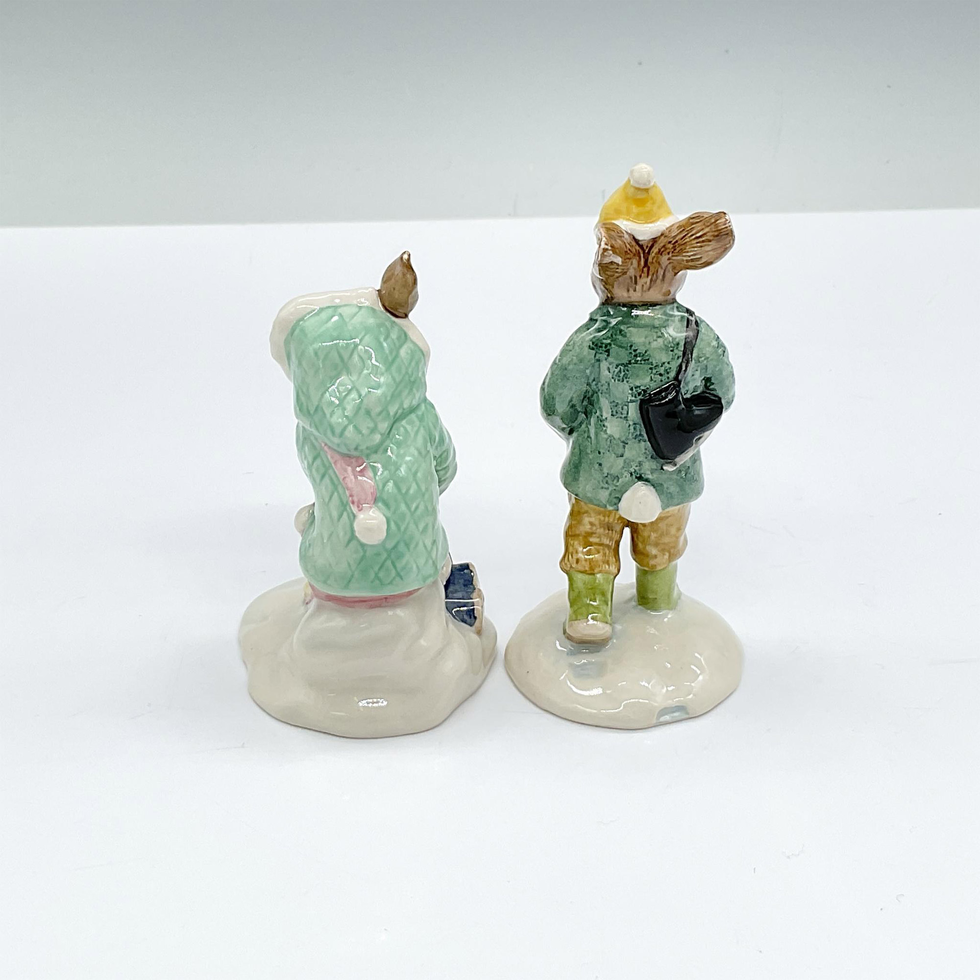 2pc Royal Doulton Bunnykins Figurines, Boy & Girl Skaters - Image 2 of 3