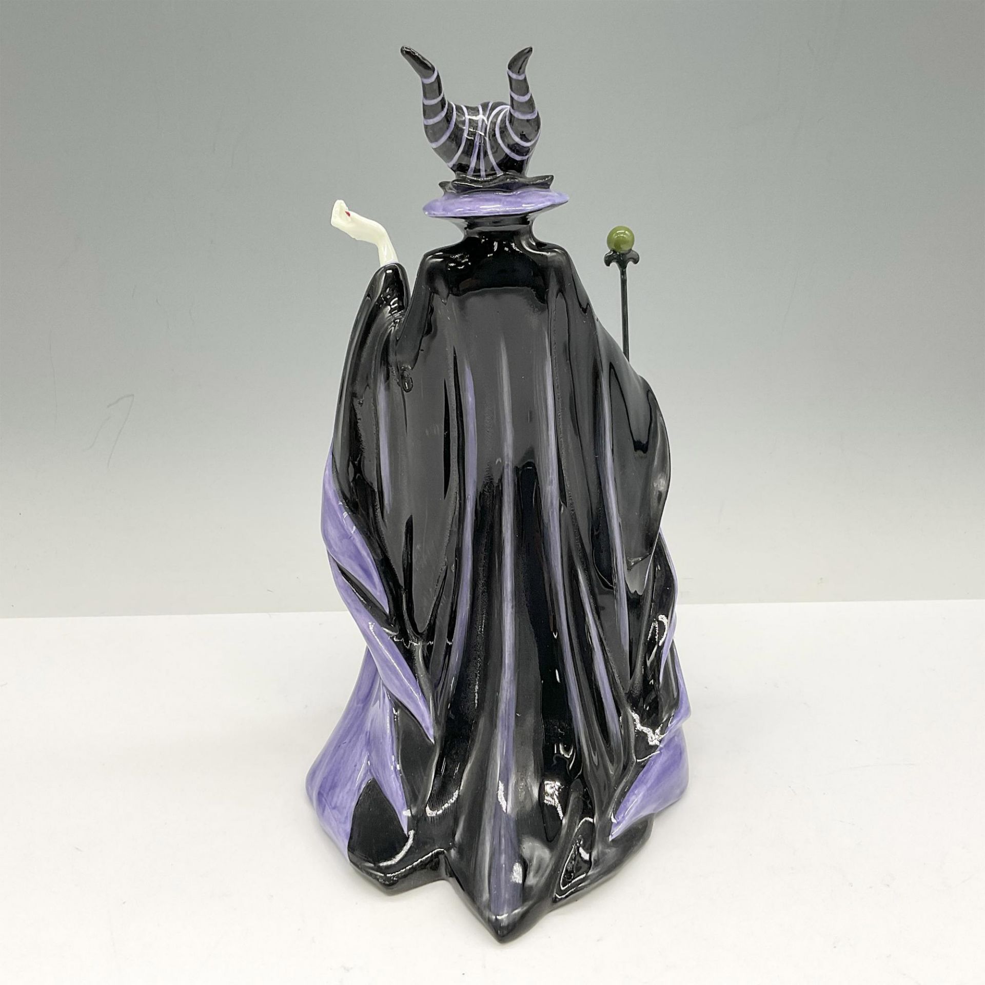 Maleficent - HN3840 - Royal Doulton Figurine - Bild 2 aus 3