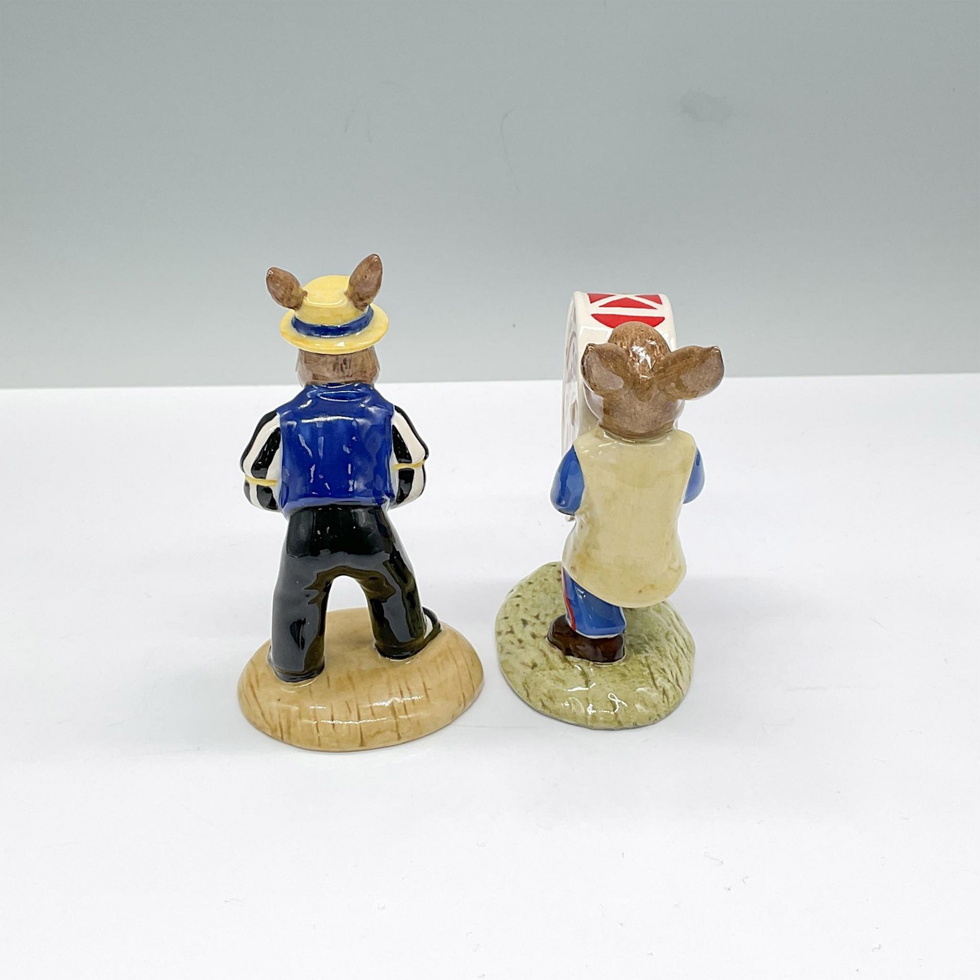 2pc Royal Doulton Bunnykins Figurines, Band DB89/186 - Image 3 of 4