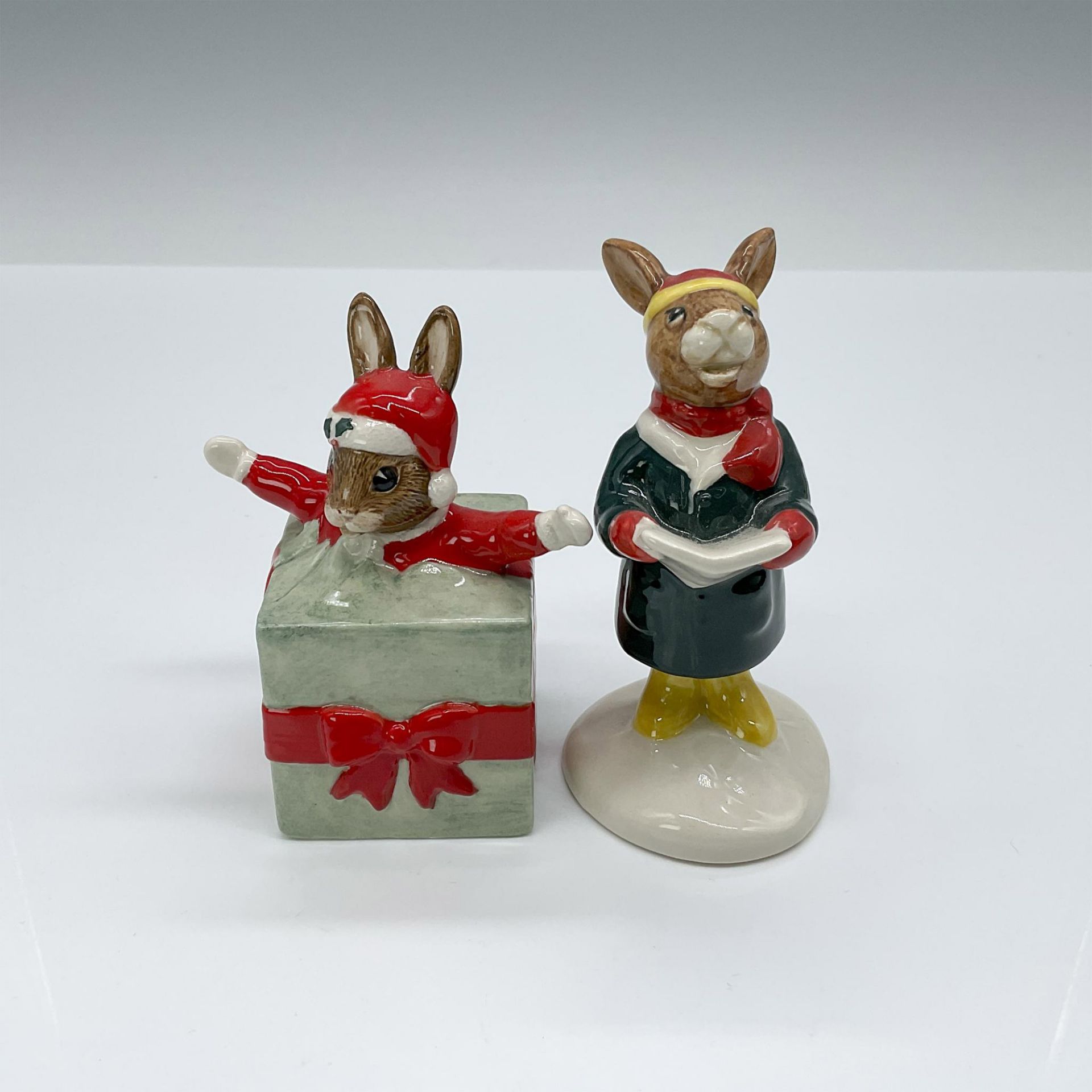 2pc Royal Doulton Bunnykins Christmas Figurines, DB146, 104