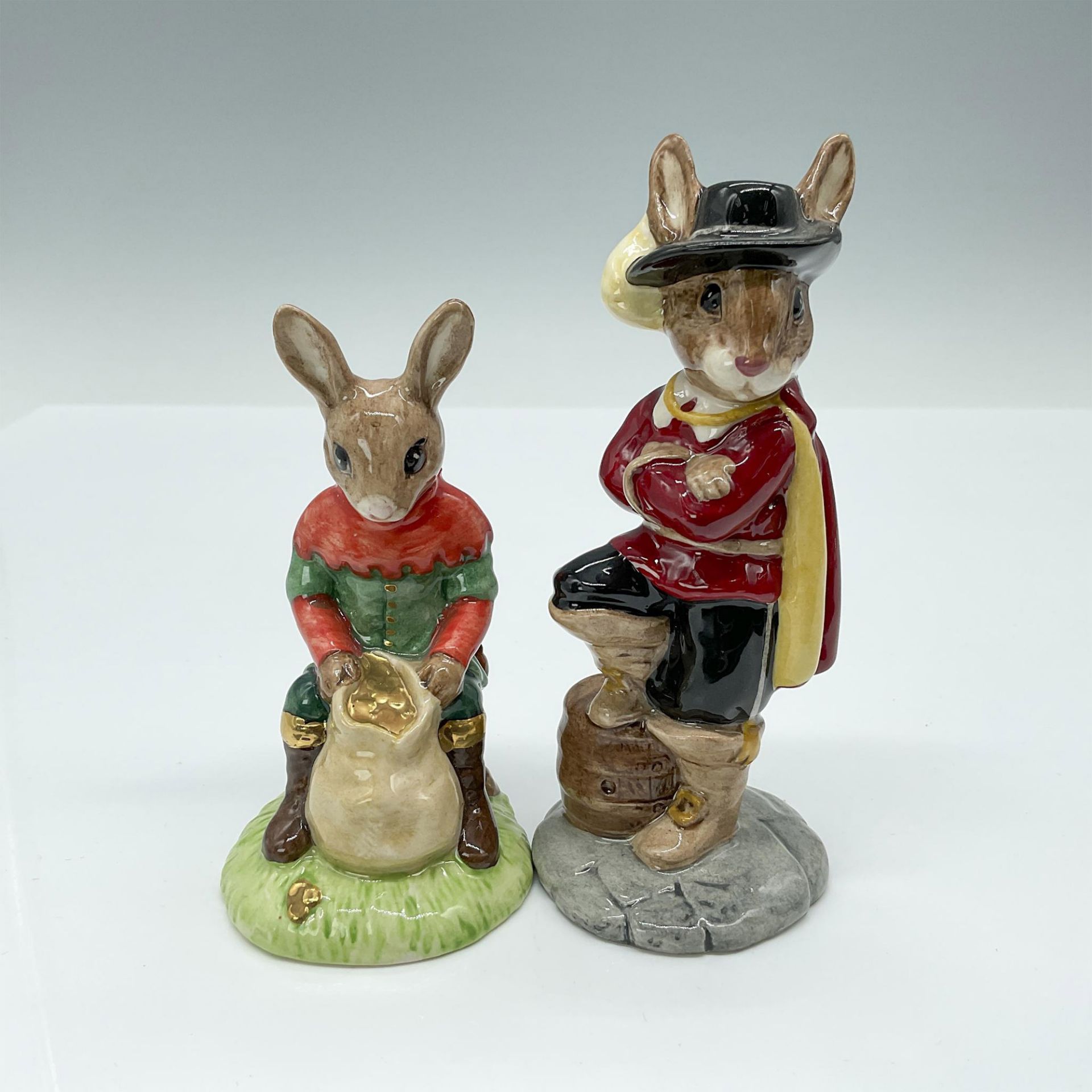 2pc Royal Doulton Bunnykins Figurines, Cavalier & Will Scarlet DB179, DB264/GE