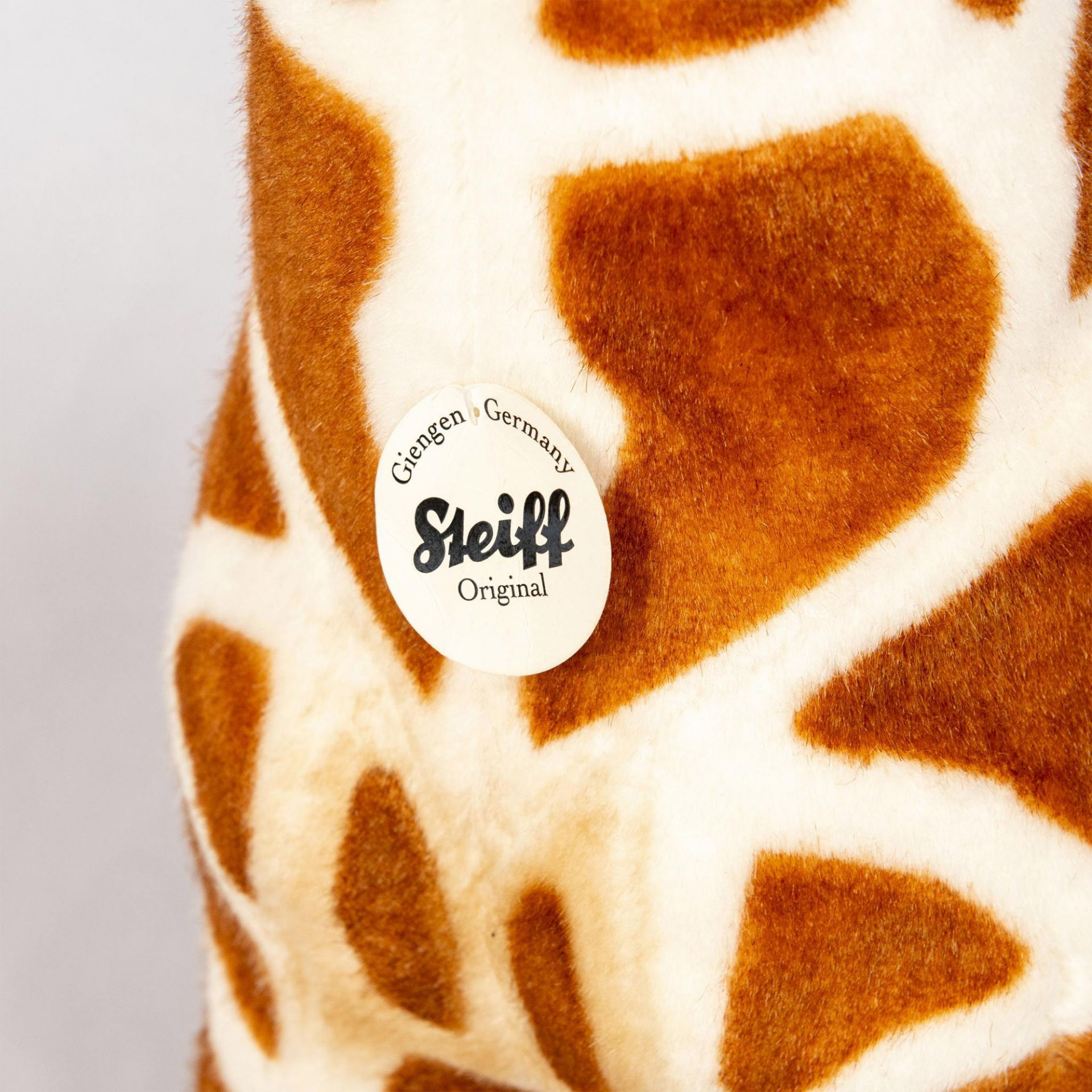 Steiff Stuffed Toy, Standing Giraffe - Image 3 of 8