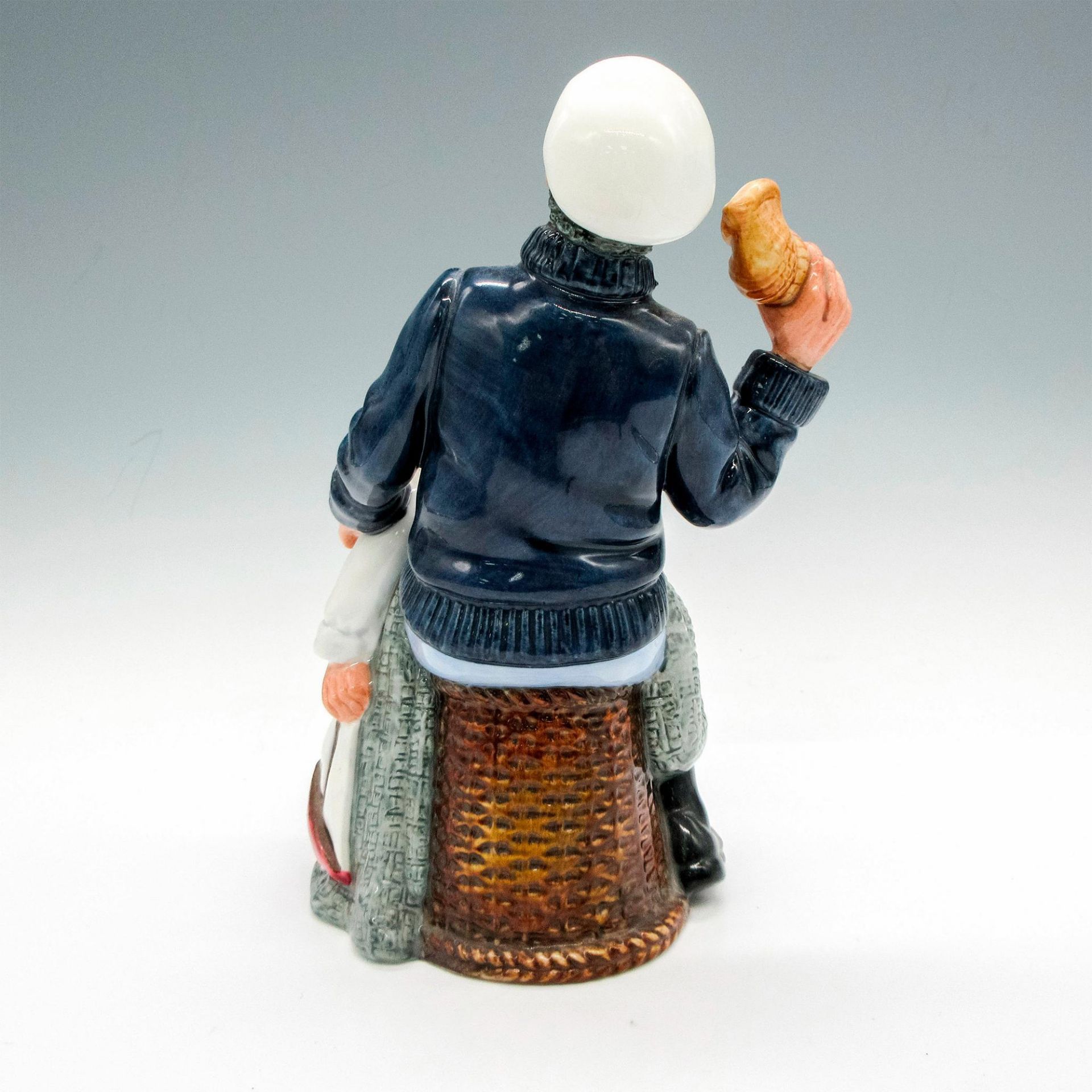 Song of the Sea - HN2729 - Royal Doulton Figurine - Image 2 of 3