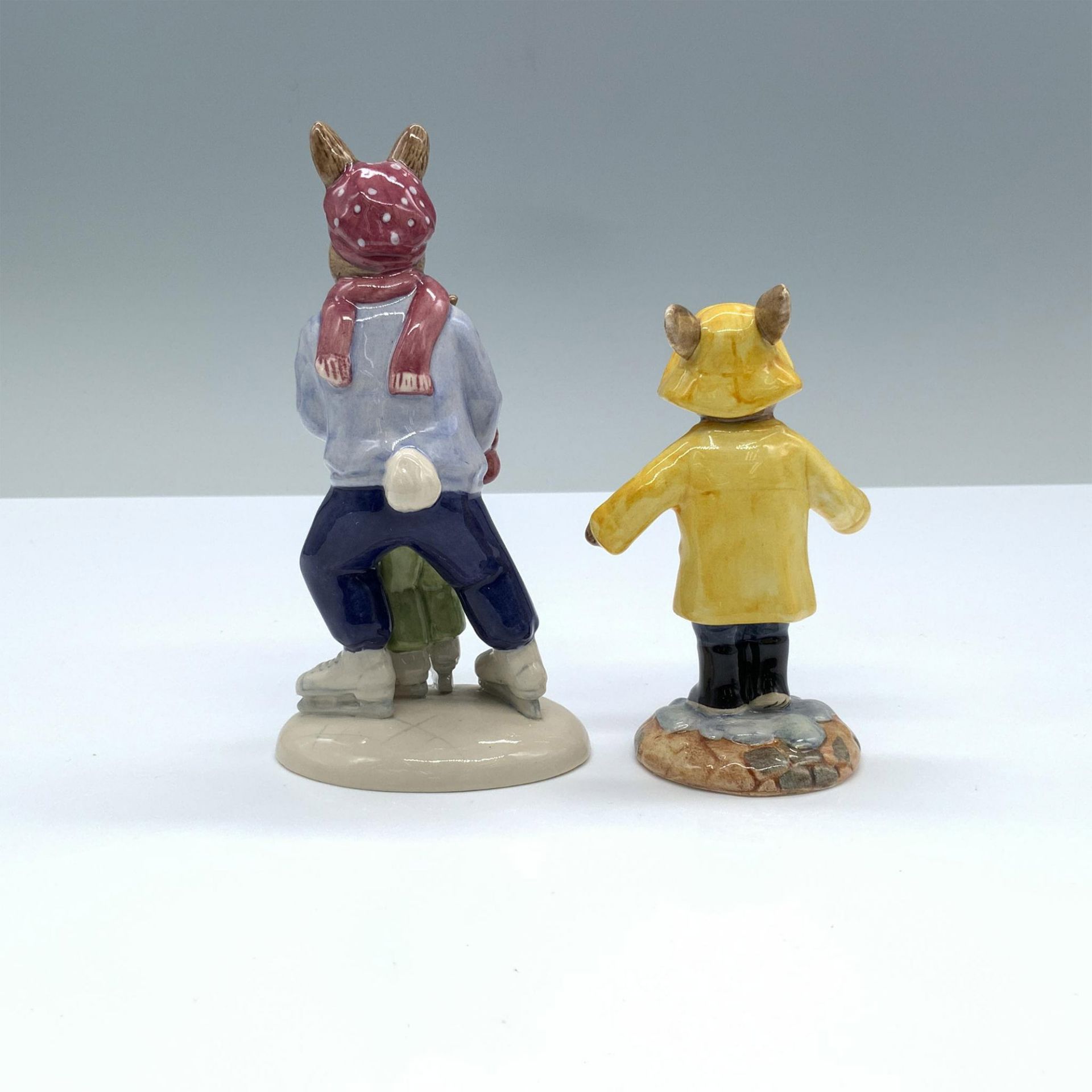 2pc Royal Doulton Bunnykins Figurines, Pastimes & Rainy Day - Image 2 of 3