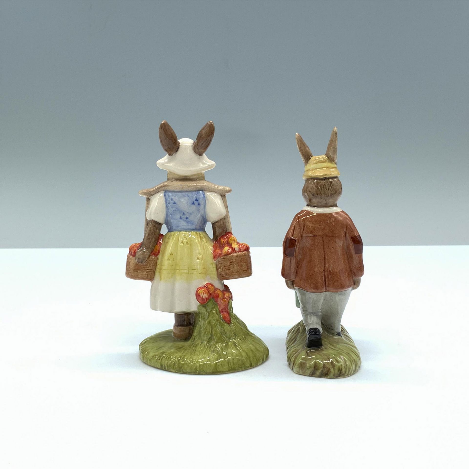 2pc Royal Doulton Bunnykins Figurines, Dutch & Gardener - Bild 2 aus 3