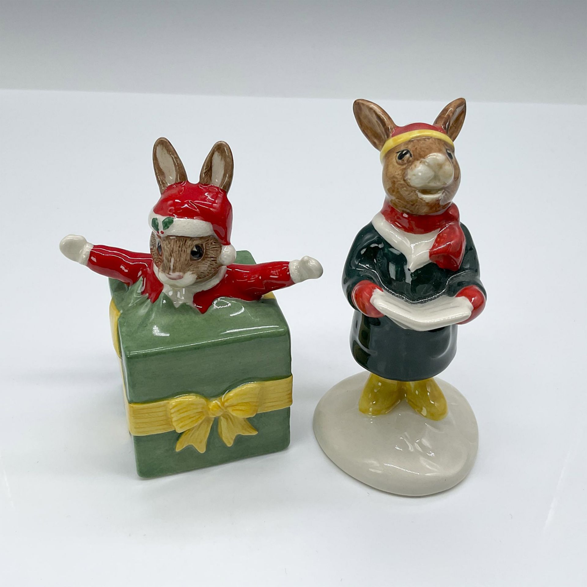 2pc Royal Doulton Bunnykins Christmas Figurines, DB192, 104