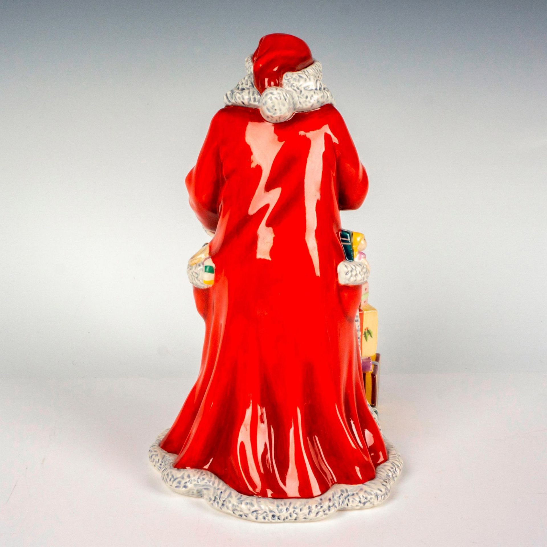 Father Christmas - HN5367 - Royal Doulton Figurine - Image 3 of 5