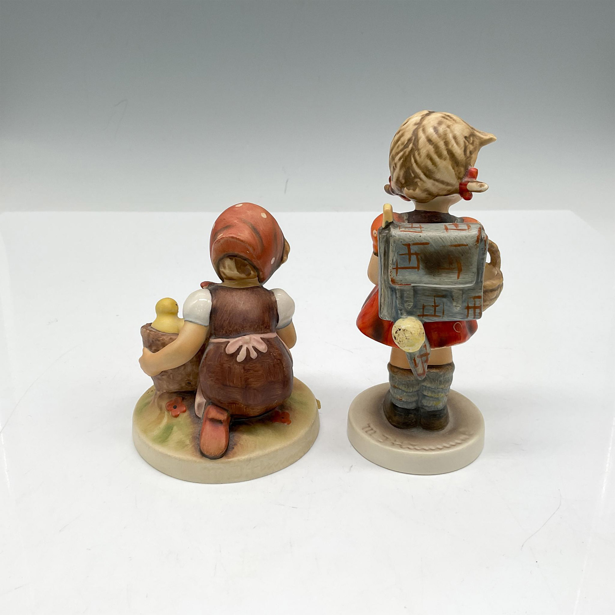 2pc Goebel Hummel Porcelain Figurines, Girls - Image 2 of 3