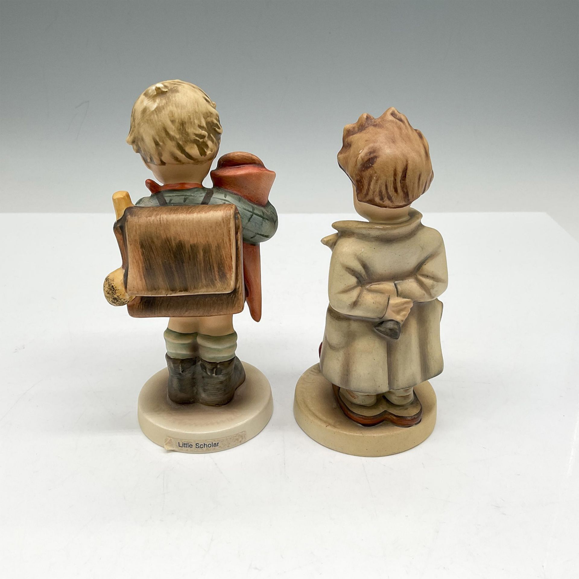 2pc Goebel Hummel Porcelain Figurines, Doctor + Scholar - Bild 2 aus 3