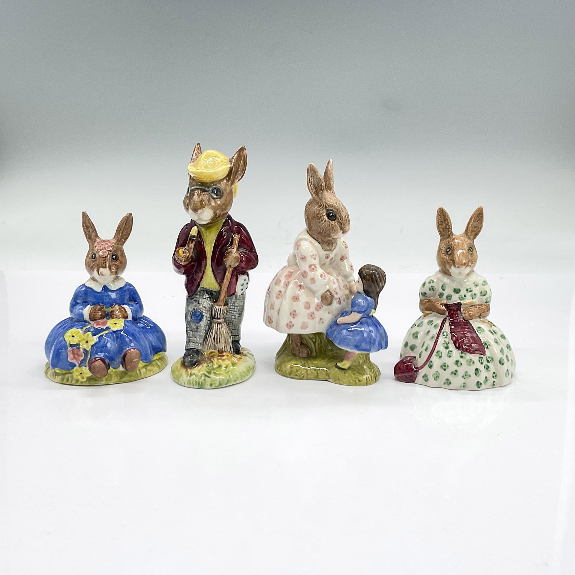 4pc Royal Doulton Bunnykins Figurines, Various