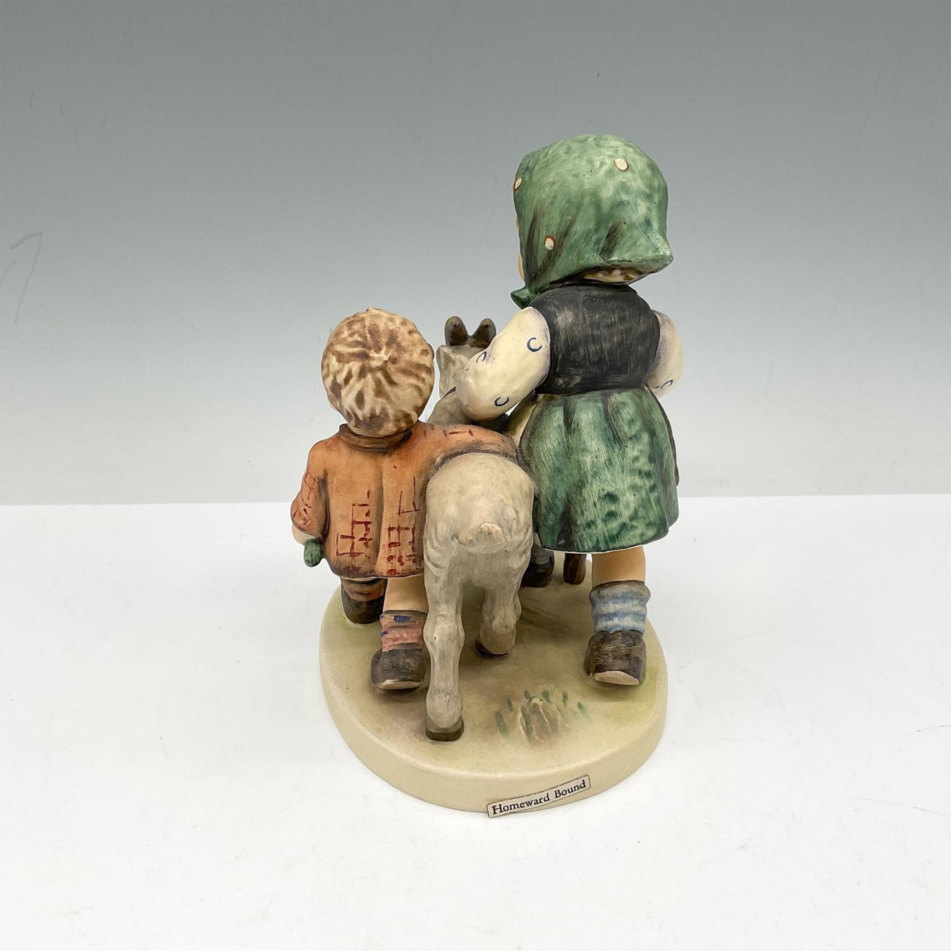 Goebel Hummel Porcelain Figurine, Homeward Bound - Bild 2 aus 3