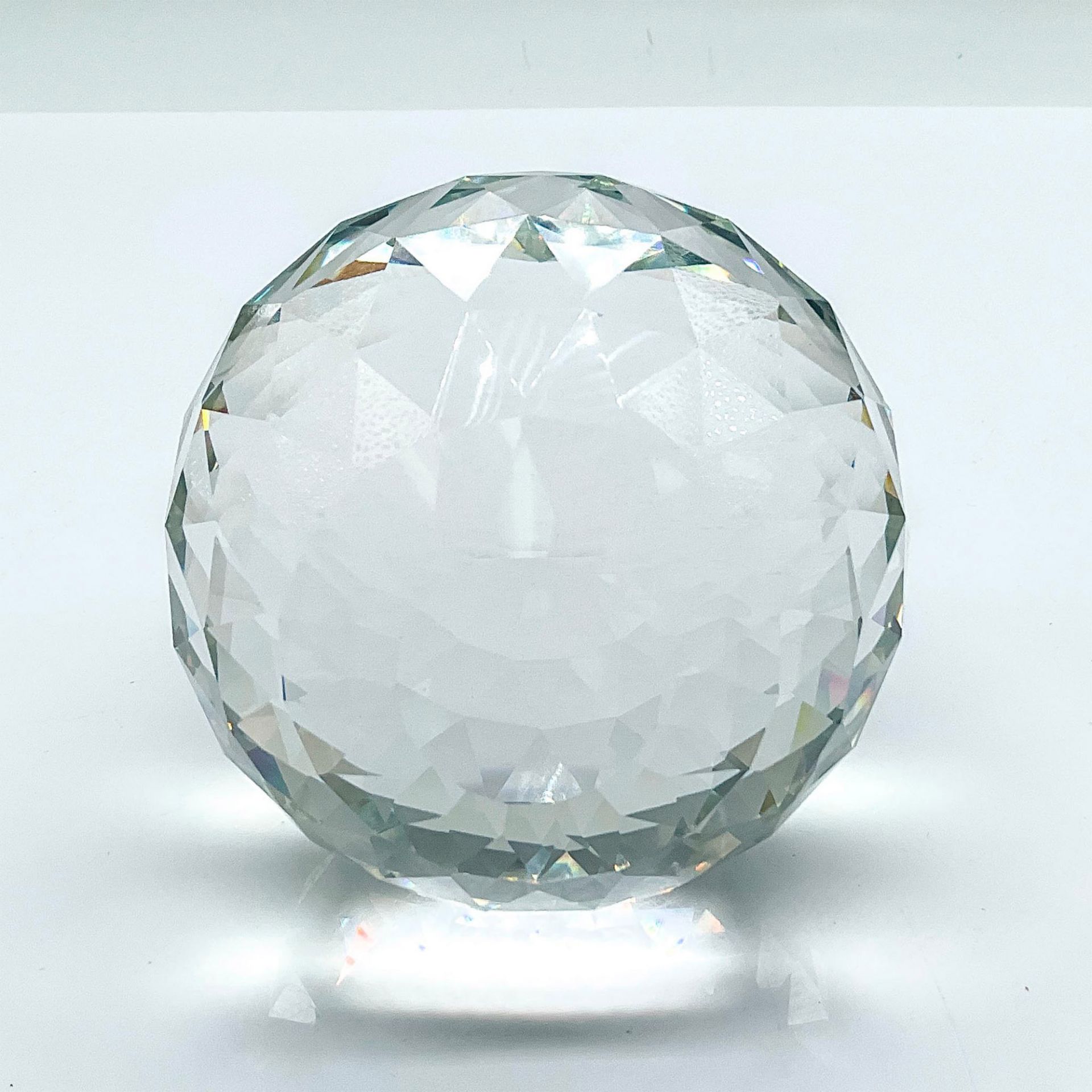 Crystal Figurine, Large Paperweight - Image 2 of 2