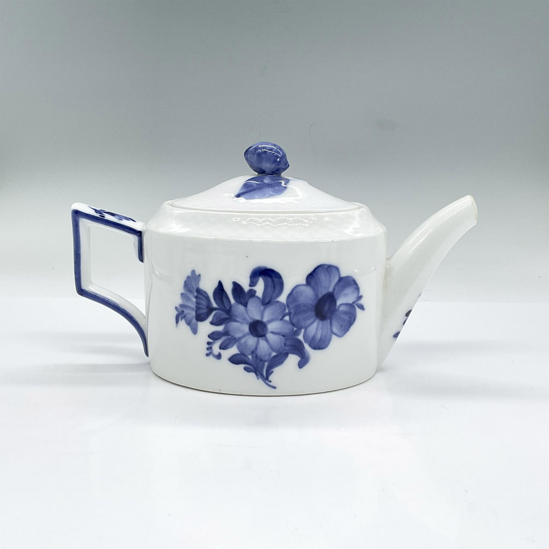 7pc Royal Copenhagen Tea Service, Teapots/Cups/Sugar/Pitcher - Bild 3 aus 13