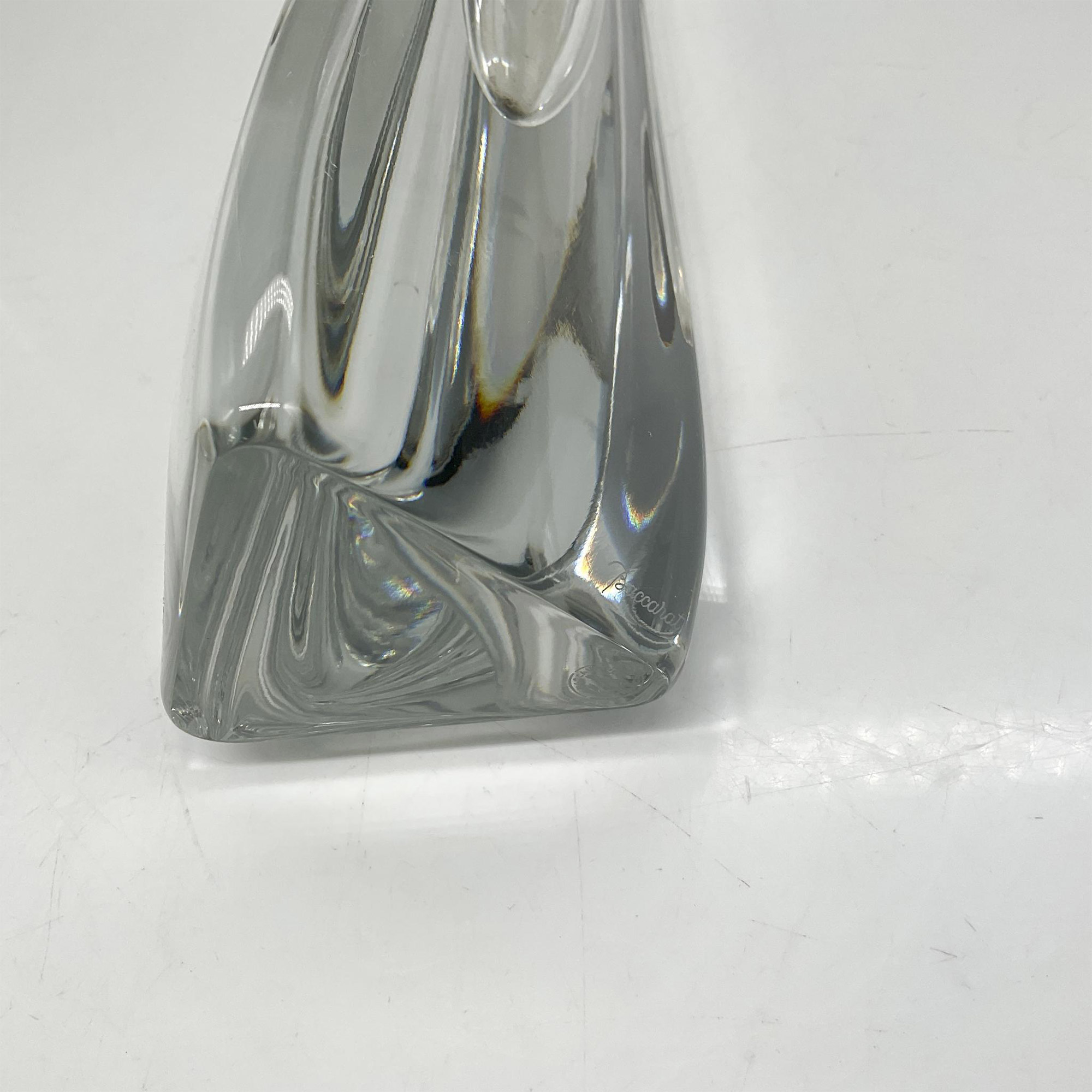Baccarat Crystal Vase, Triangle Cut - Image 3 of 3