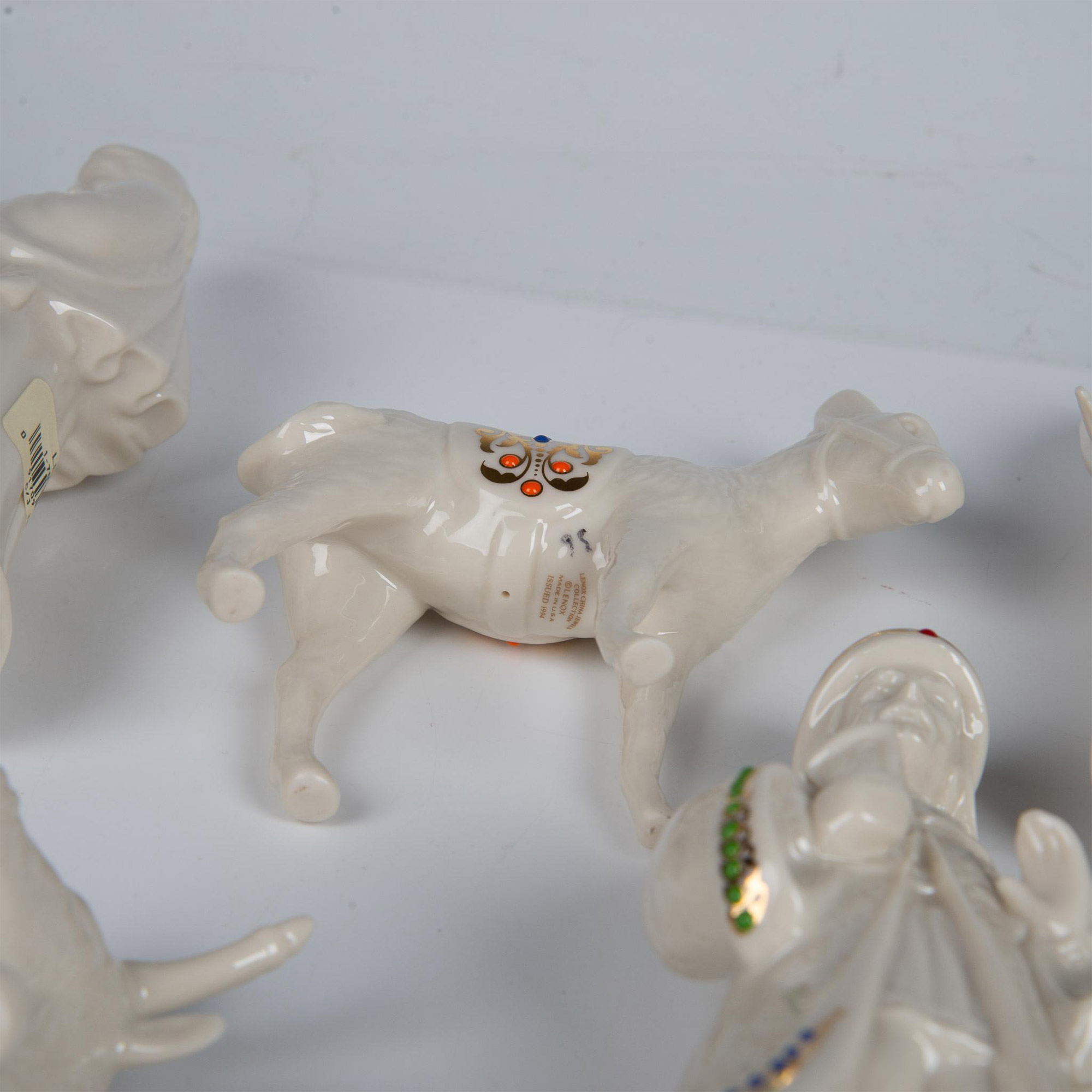 13pc Lenox Porcelain Figurines, Nativity Set - Image 12 of 14