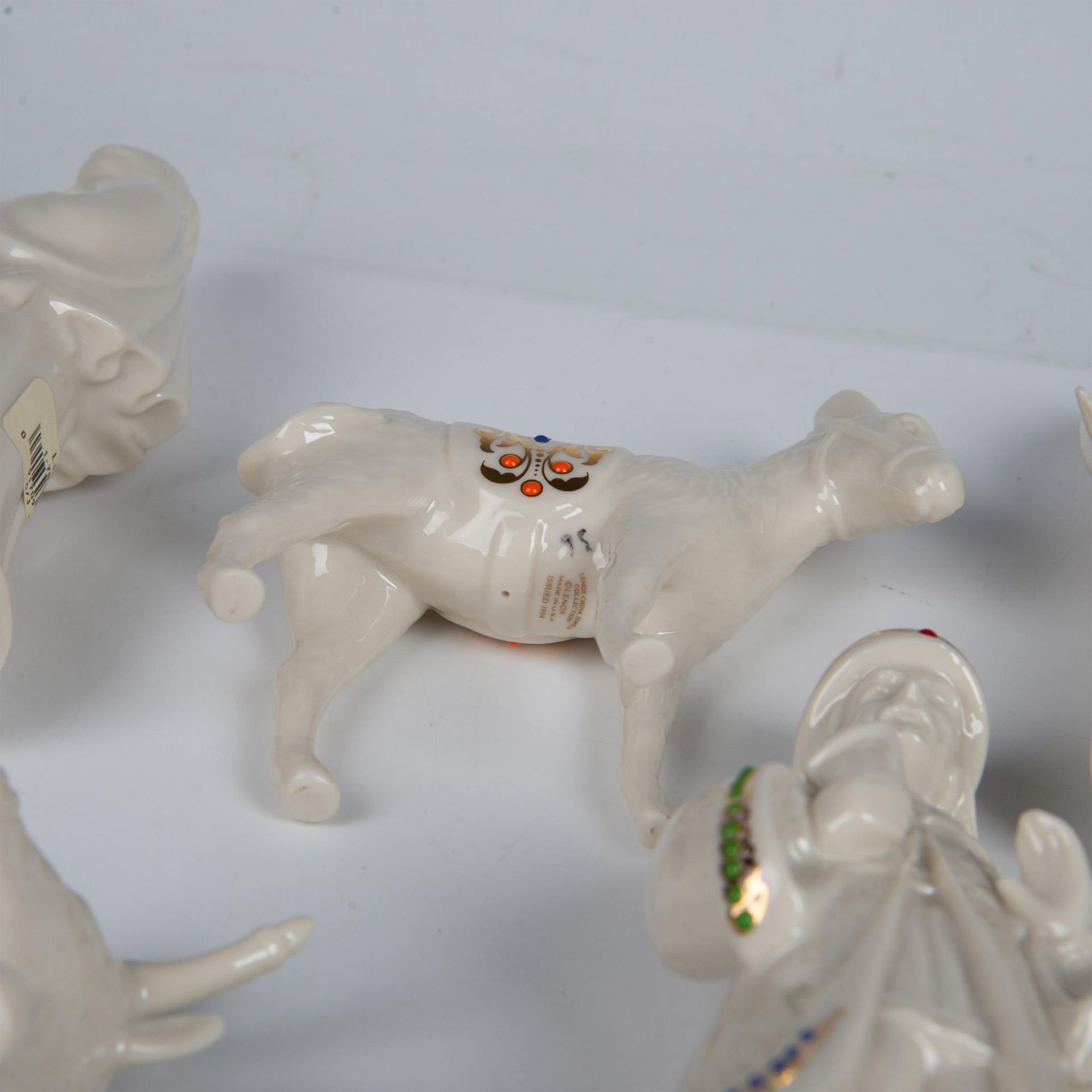 13pc Lenox Porcelain Figurines, Nativity Set - Bild 12 aus 14