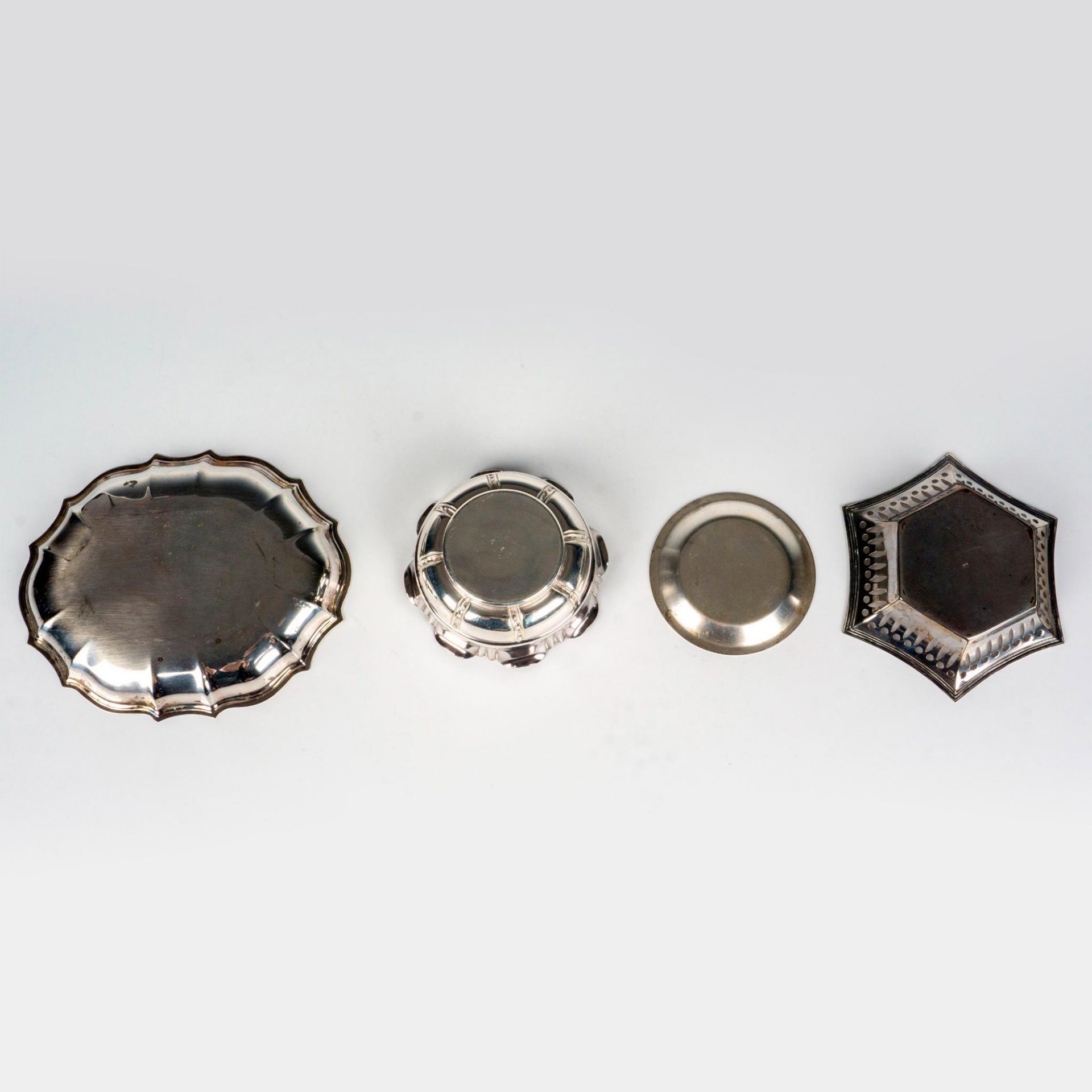 4pc Assorted Vintage Silver Plated Bowls and Trays - Image 2 of 2
