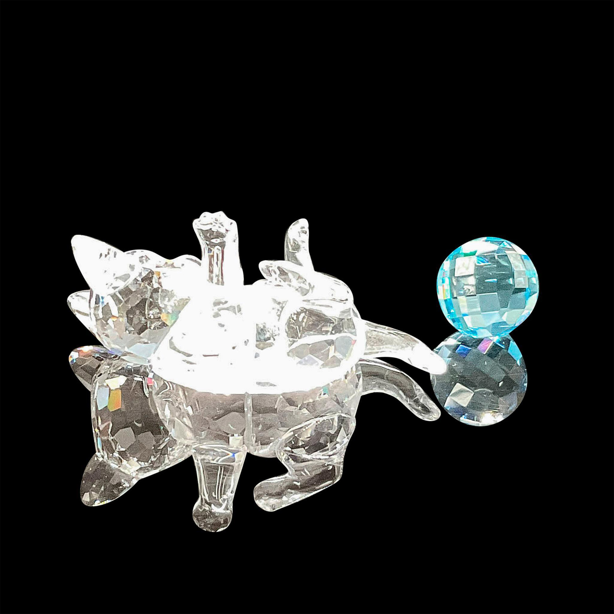 Swarovski Crystal Figurine, Lying Kitten with Blue Ball - Image 2 of 4