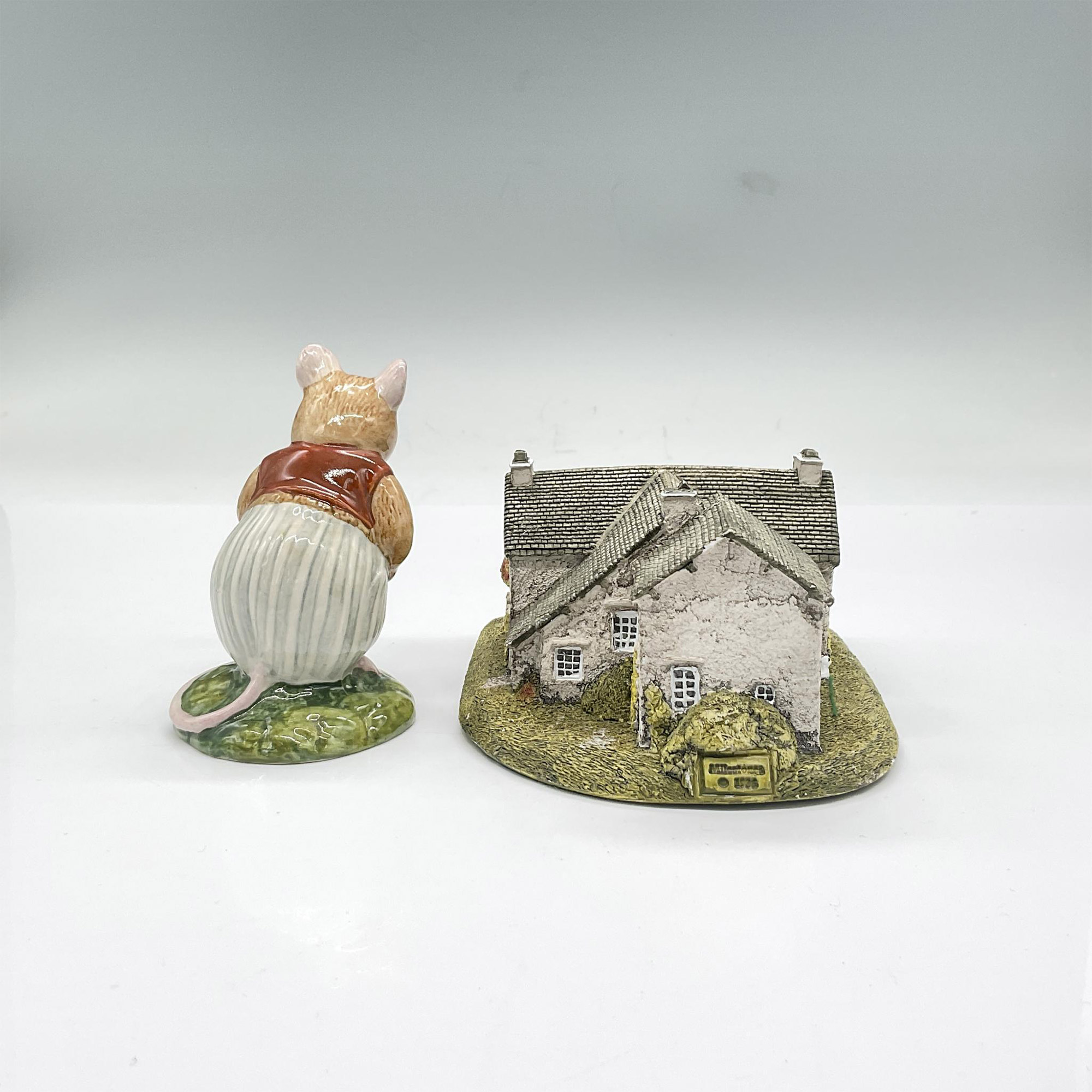 2pc Figurines, Royal Doulton Basil, Beatrix Potter's Hill Top - Image 2 of 3