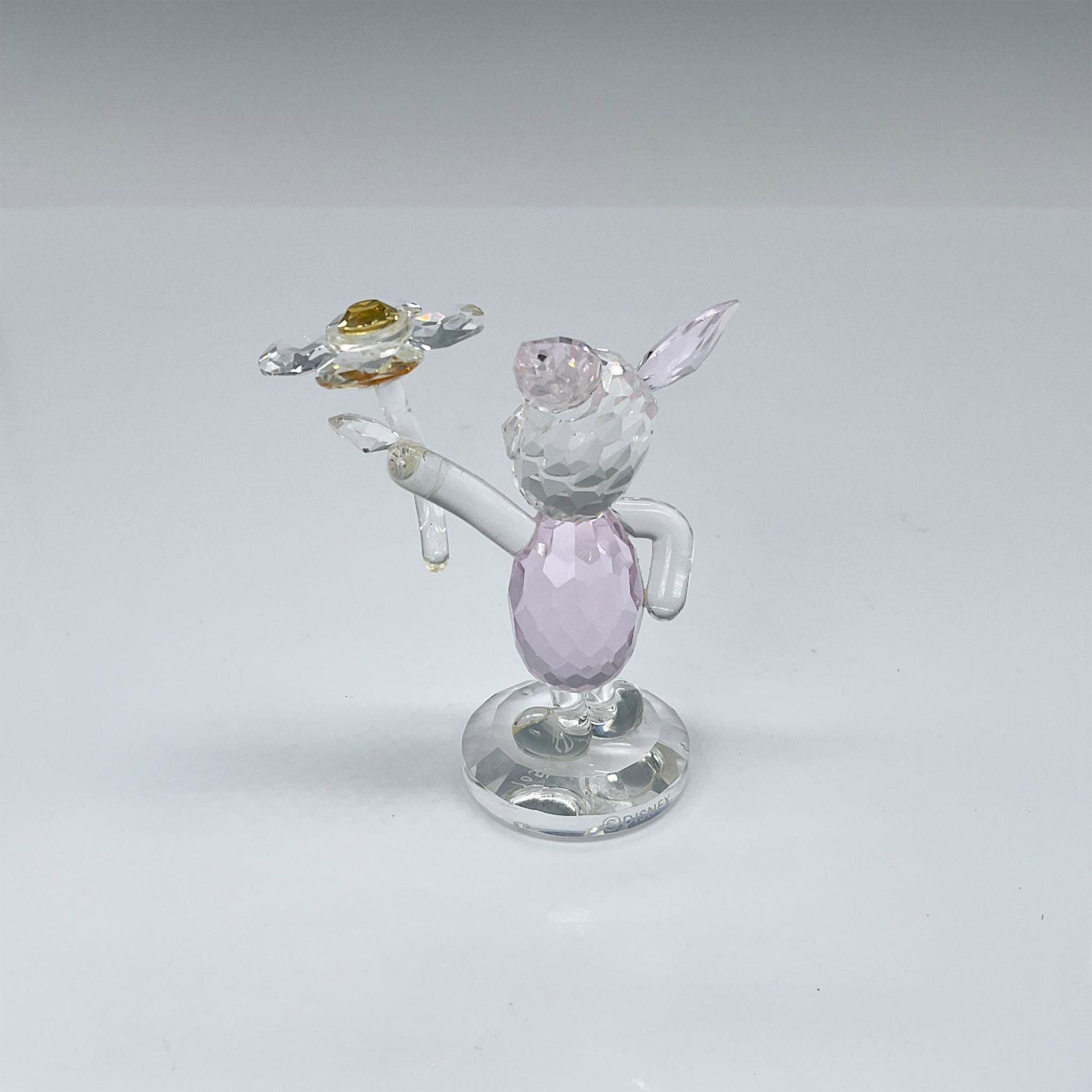 Crystal World Figurine, Piglet with Flower - Image 2 of 3