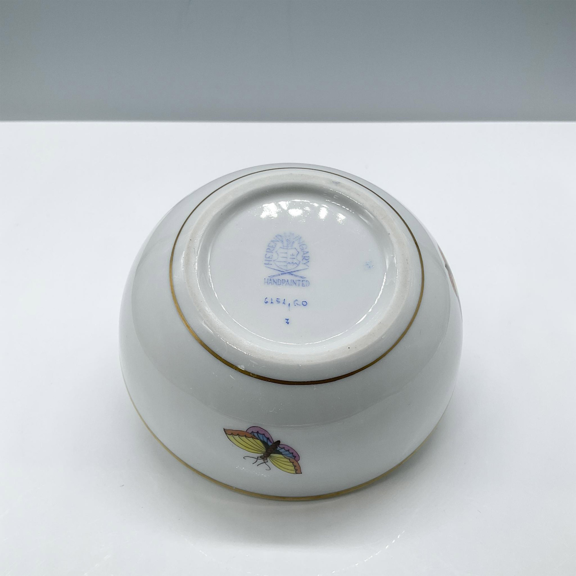 Herend Porcelain Covered Sugar, Rothschild Bird - Image 4 of 4