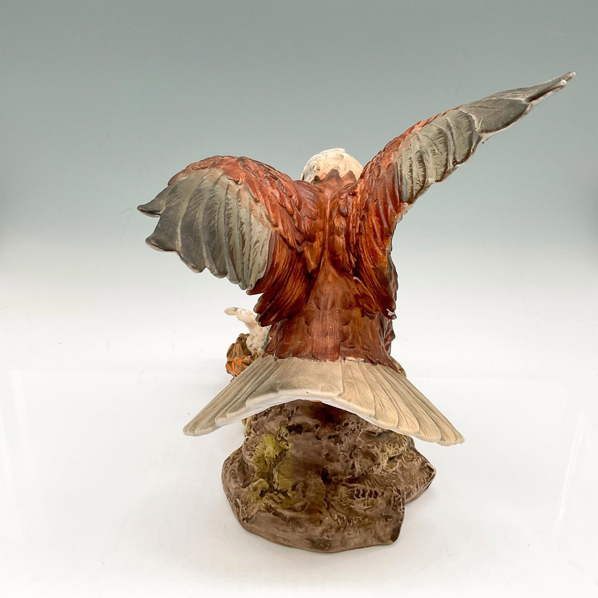 Vintage American Eagle with Eaglets Ceramic Figurine - Image 3 of 5