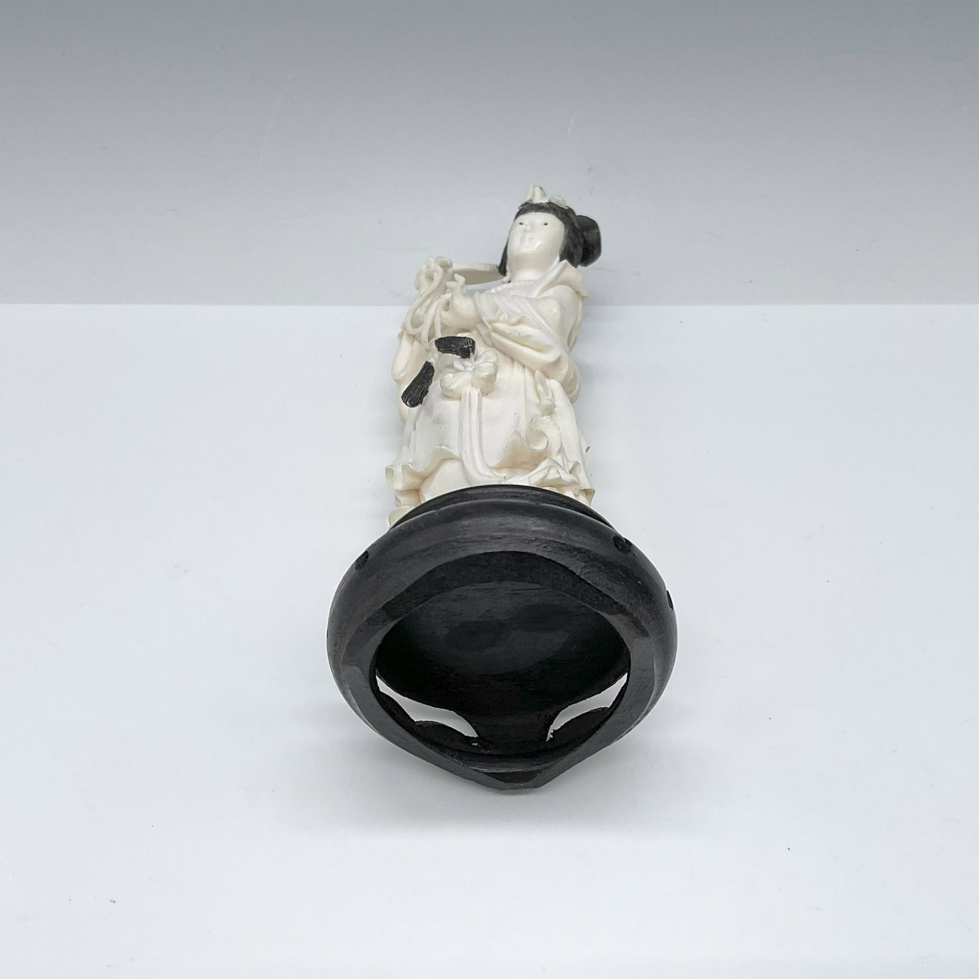 Vintage Bone Carved Geisha Figurine - Bild 3 aus 3