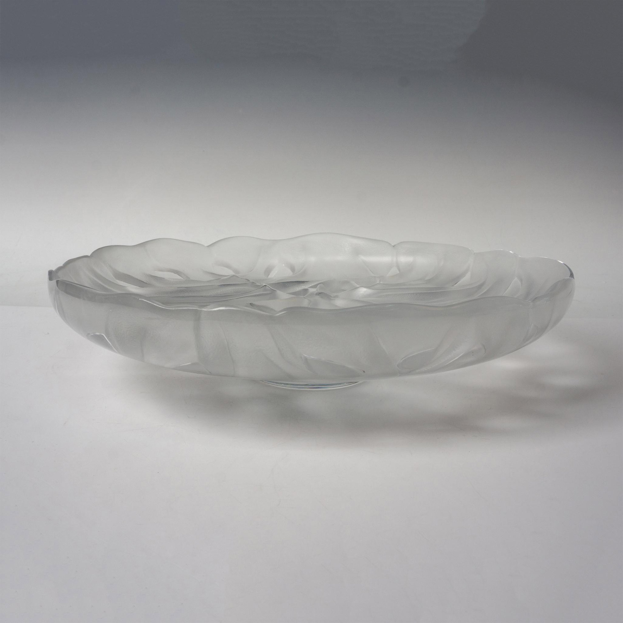 Lalique Crystal Centerpiece, Barbade - Image 2 of 4