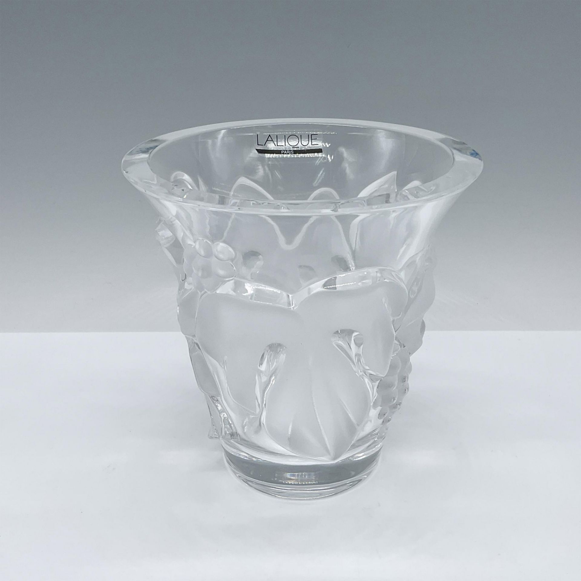 Lalique French Crystal Saumur Grapes and Leaves Vase