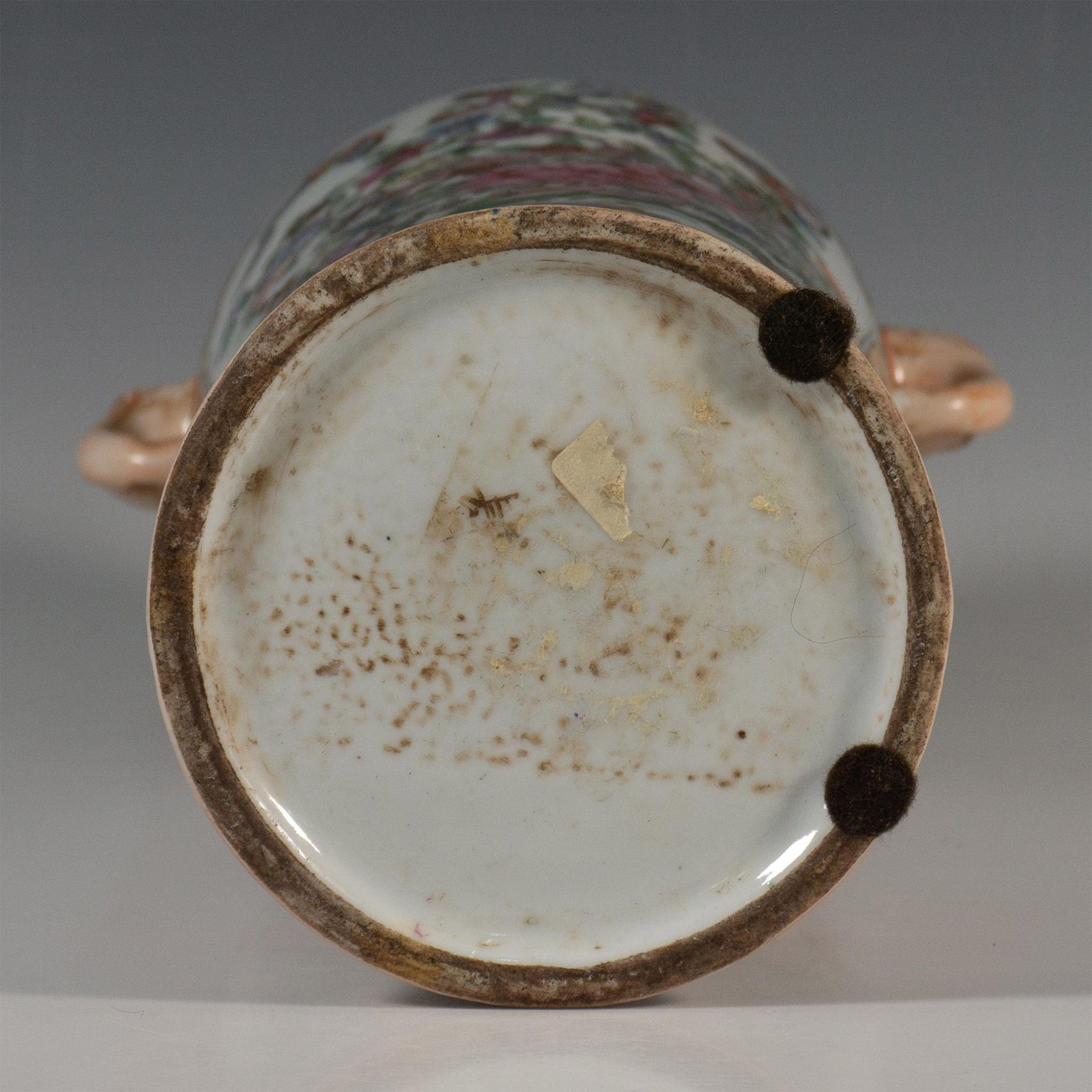 Large Original Chinese Hand Painted Porcelain Vase - Image 3 of 4