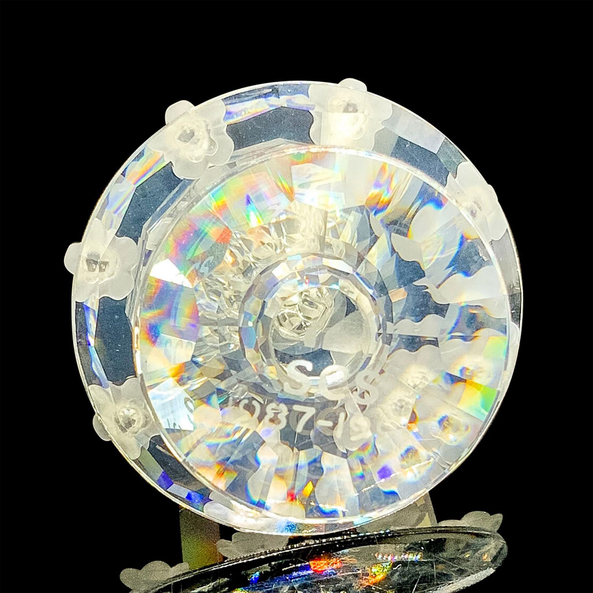 Swarovski Crystal Figurine, 1992 SCS 5th Anniversary Cake - Image 3 of 4