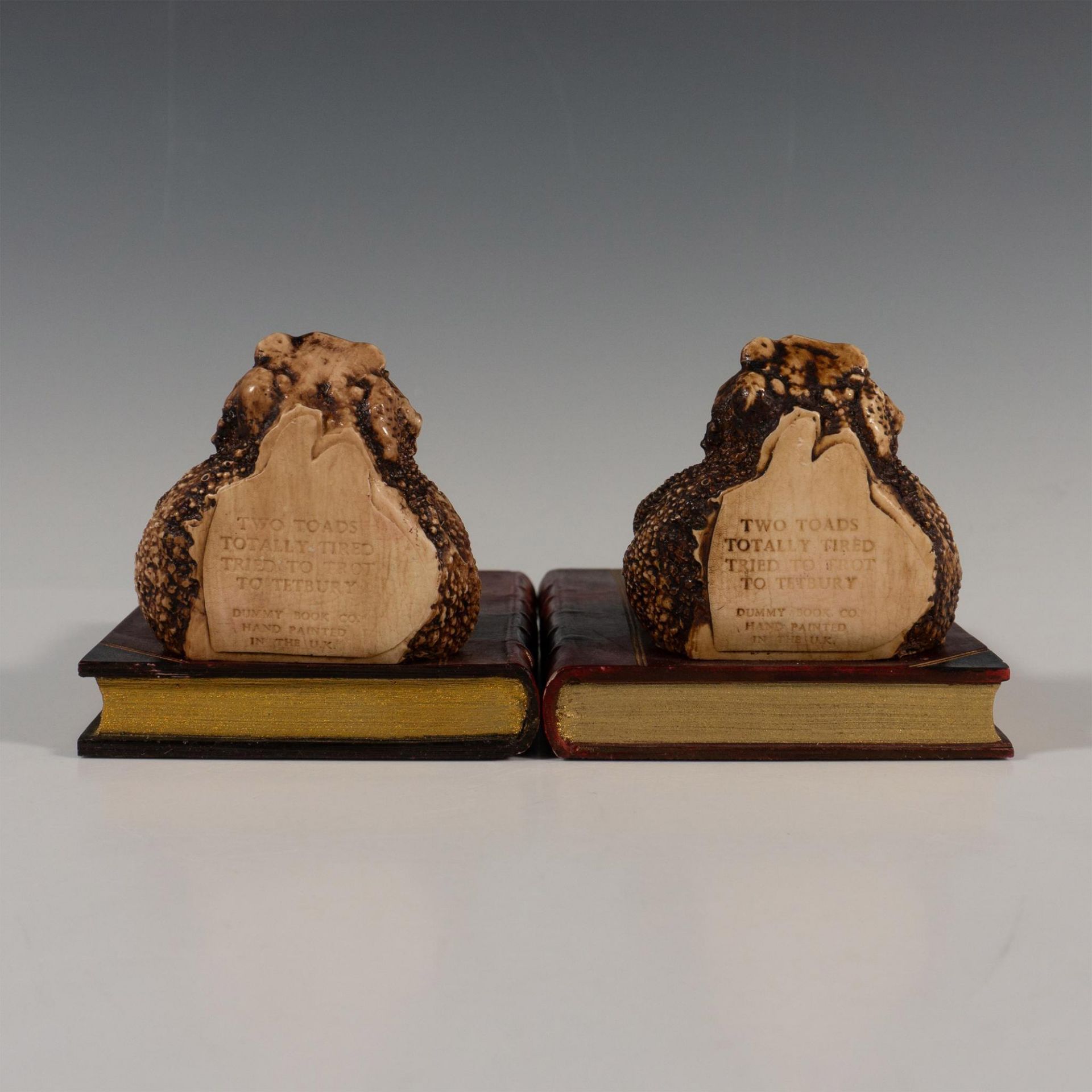 Pair of Original English Handmade Toad Bookends, London - Image 3 of 4