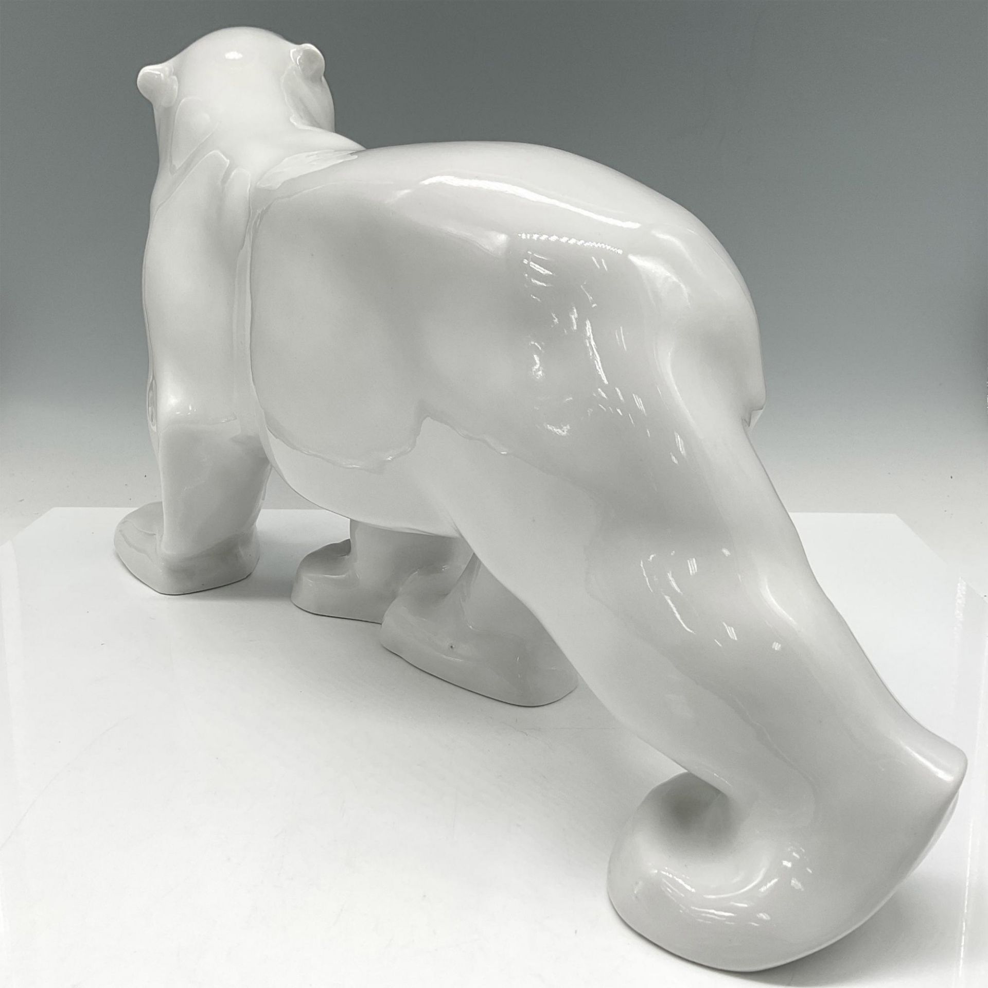 Lomonosov Russian Porcelain Polar Bear Figurine - Image 2 of 6