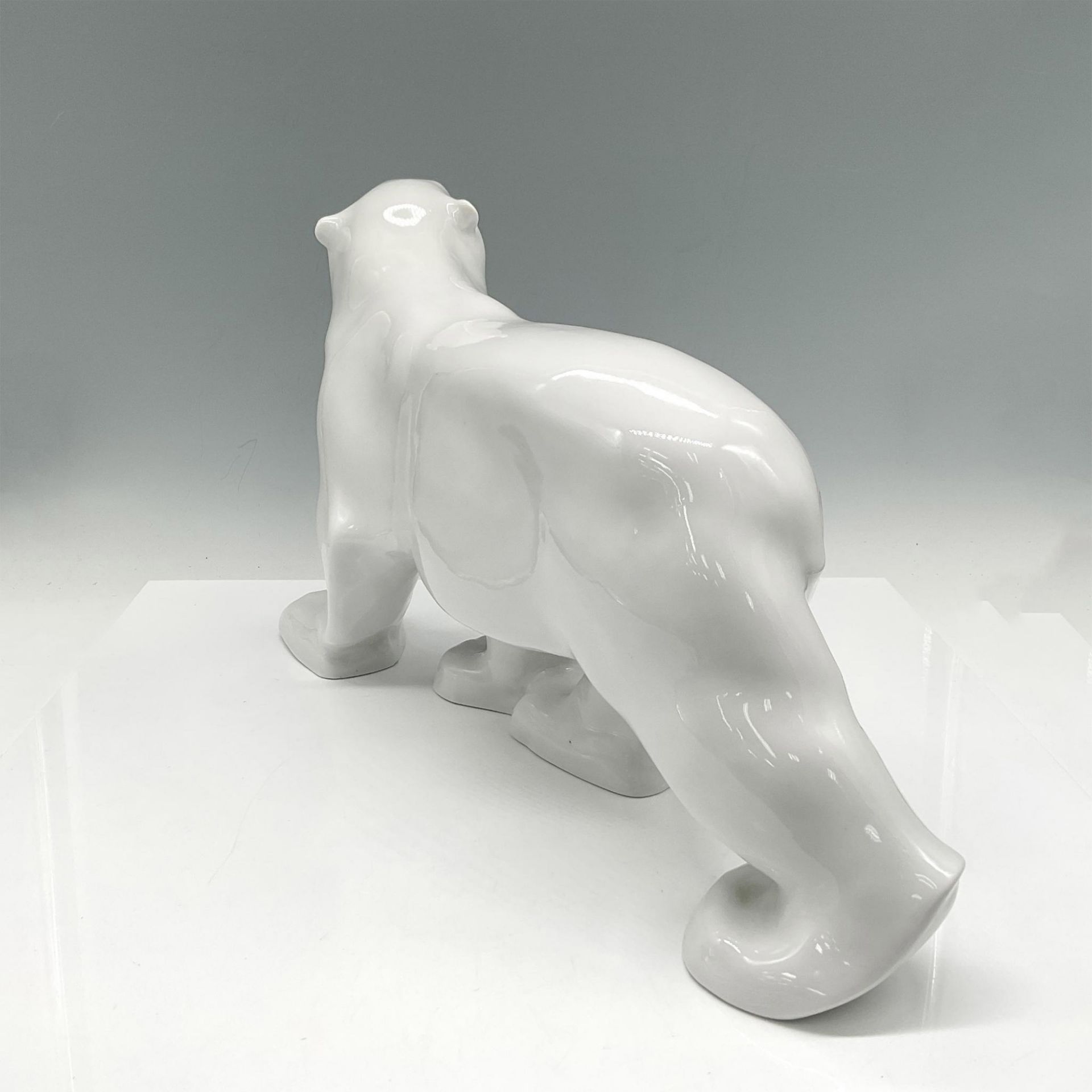 Lomonosov Russian Porcelain Polar Bear Figurine - Image 5 of 6