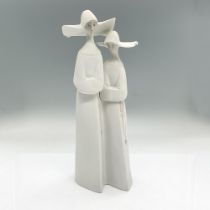 Nuns 1014611 - Lladro Porcelain Figurine