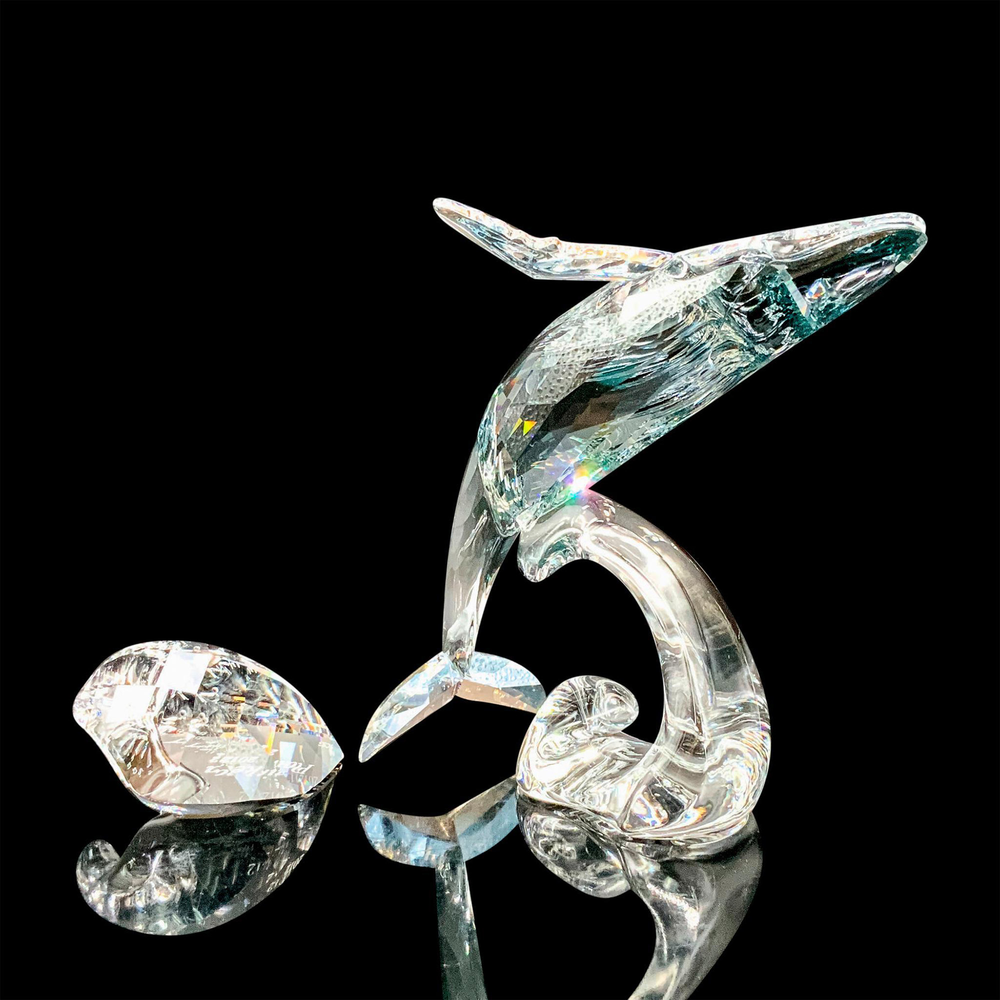 Swarovski Crystal Figurine and Plaque, Paikea Whale 1095228 - Image 2 of 4