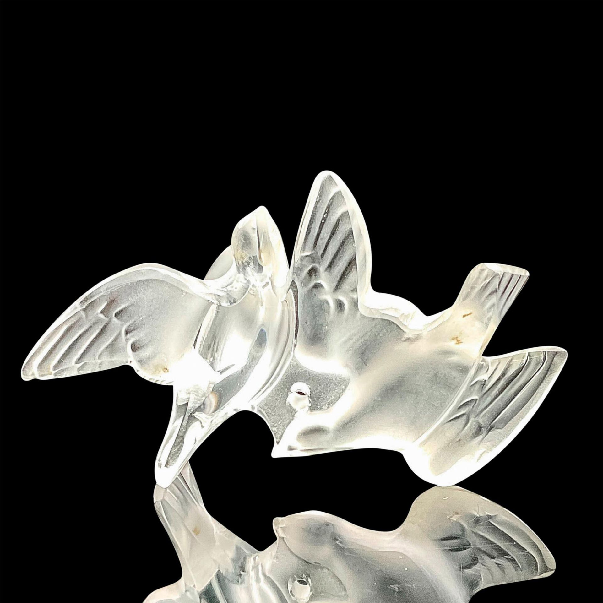 Lalique Crystal Bird Ornament, Two Turtle Doves - Image 2 of 2