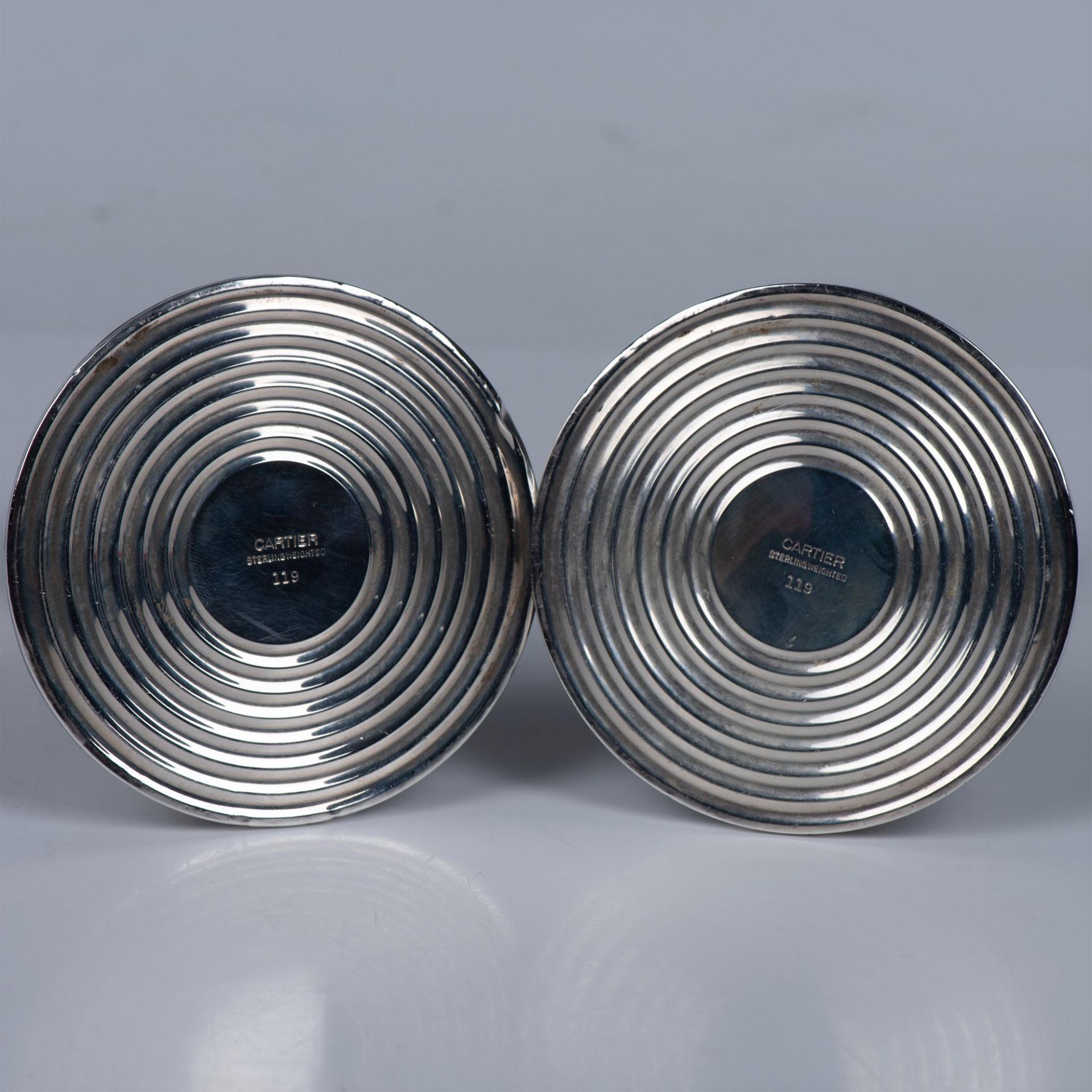 Pair of Cartier Weighted Sterling Candlestick Holders - Bild 3 aus 4