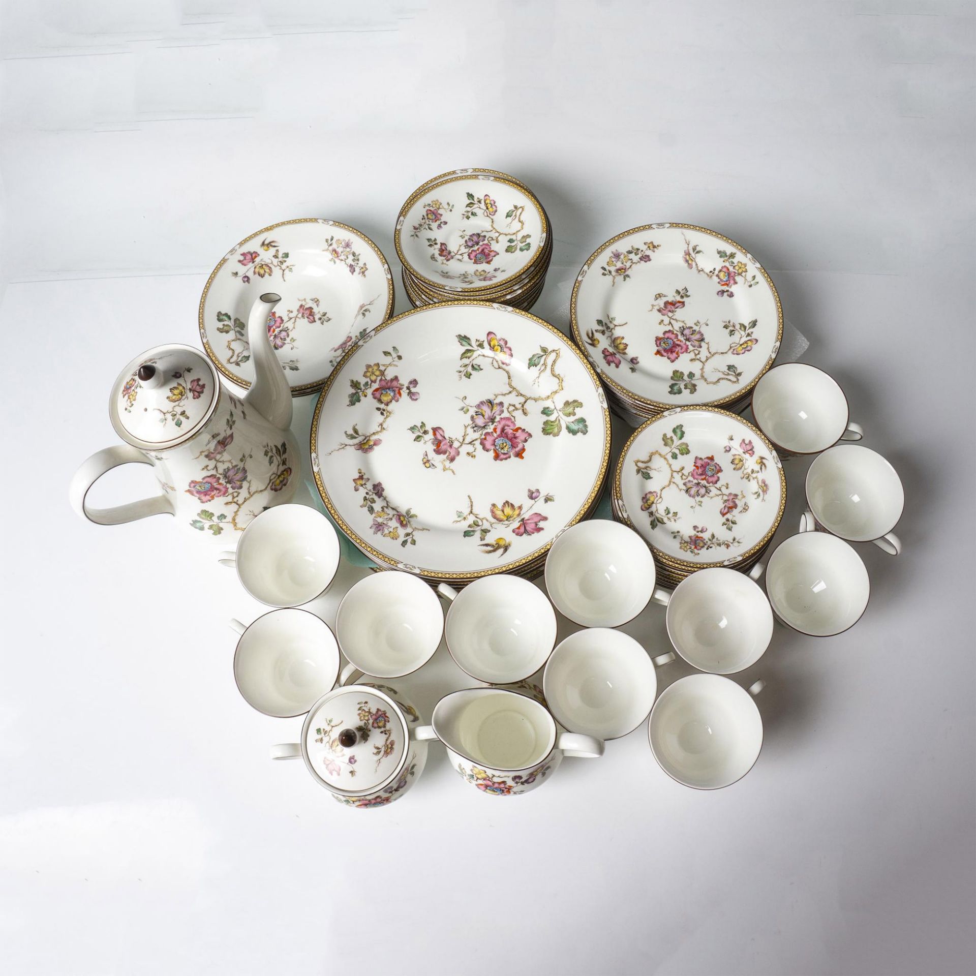 48pc Wedgwood Porcelain China Set, Swallow - Image 8 of 8