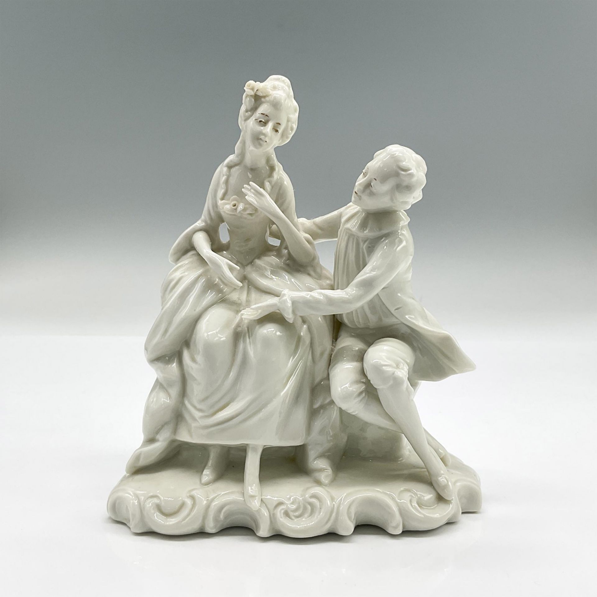 German Porcelain Figurine, Conversation in The Garden