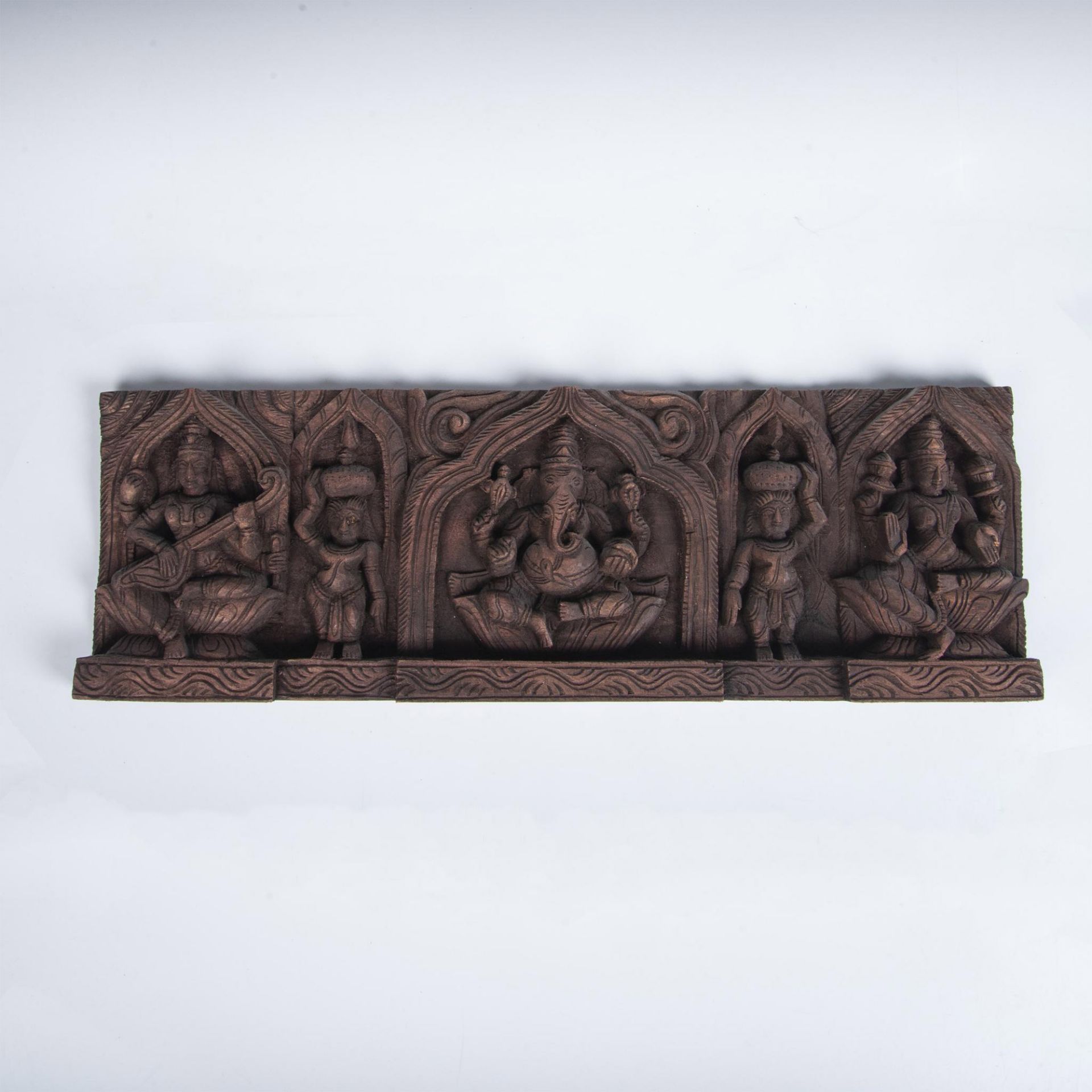 Wall Wood Carving Ganesha with Mooshika