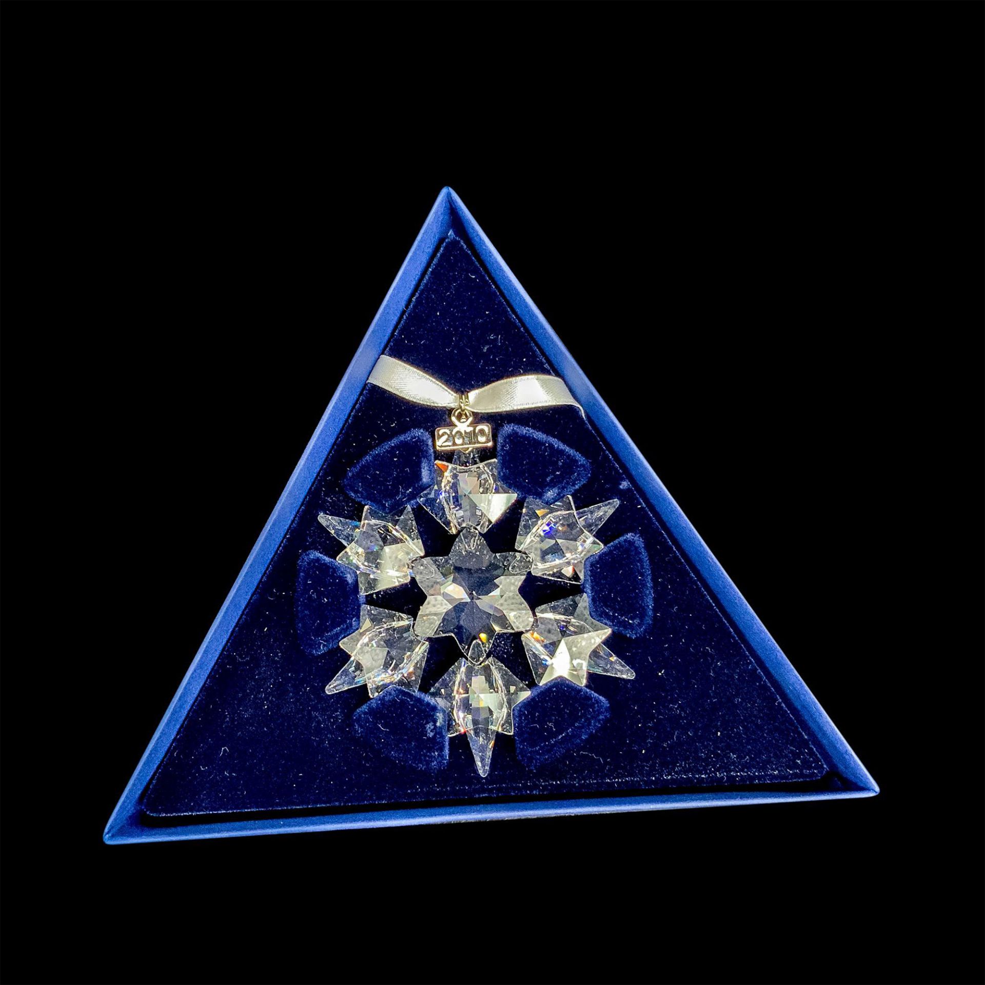 Swarovski Crystal 2010 Annual Snowflake Christmas Ornament