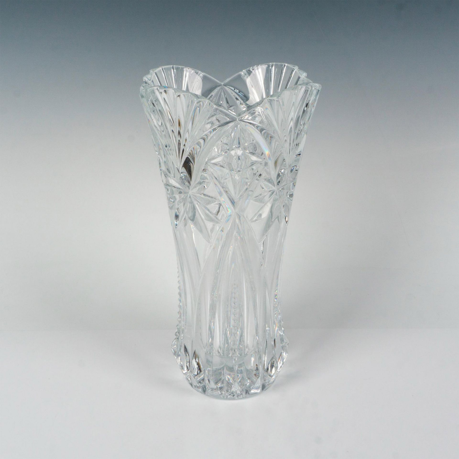 D'Arques Crystal Vase, Vincennes - Image 2 of 3