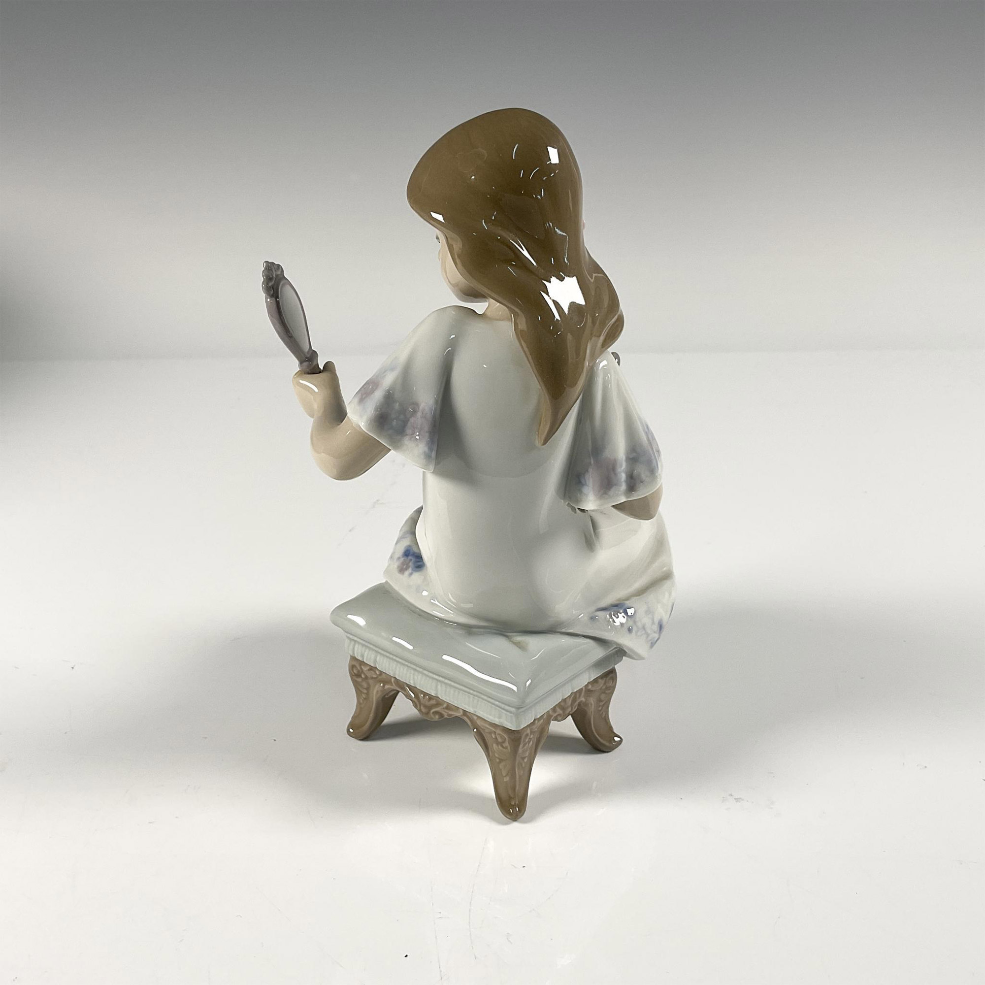 I Feel Pretty 1005678 - Lladro Porcelain Figurine - Image 2 of 4