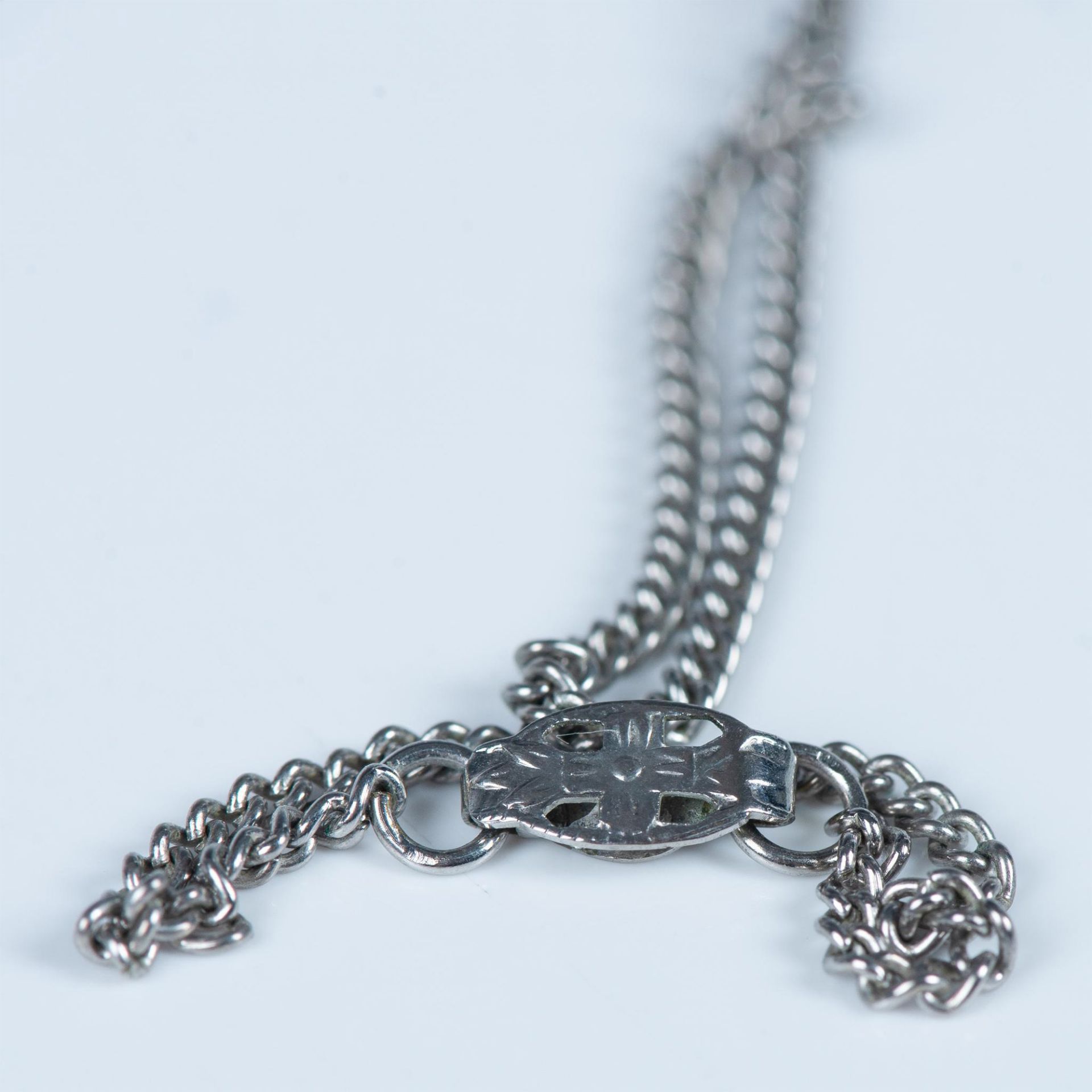 Elegant Faux Pearl and Blue Rhinestone Necklace - Bild 5 aus 6