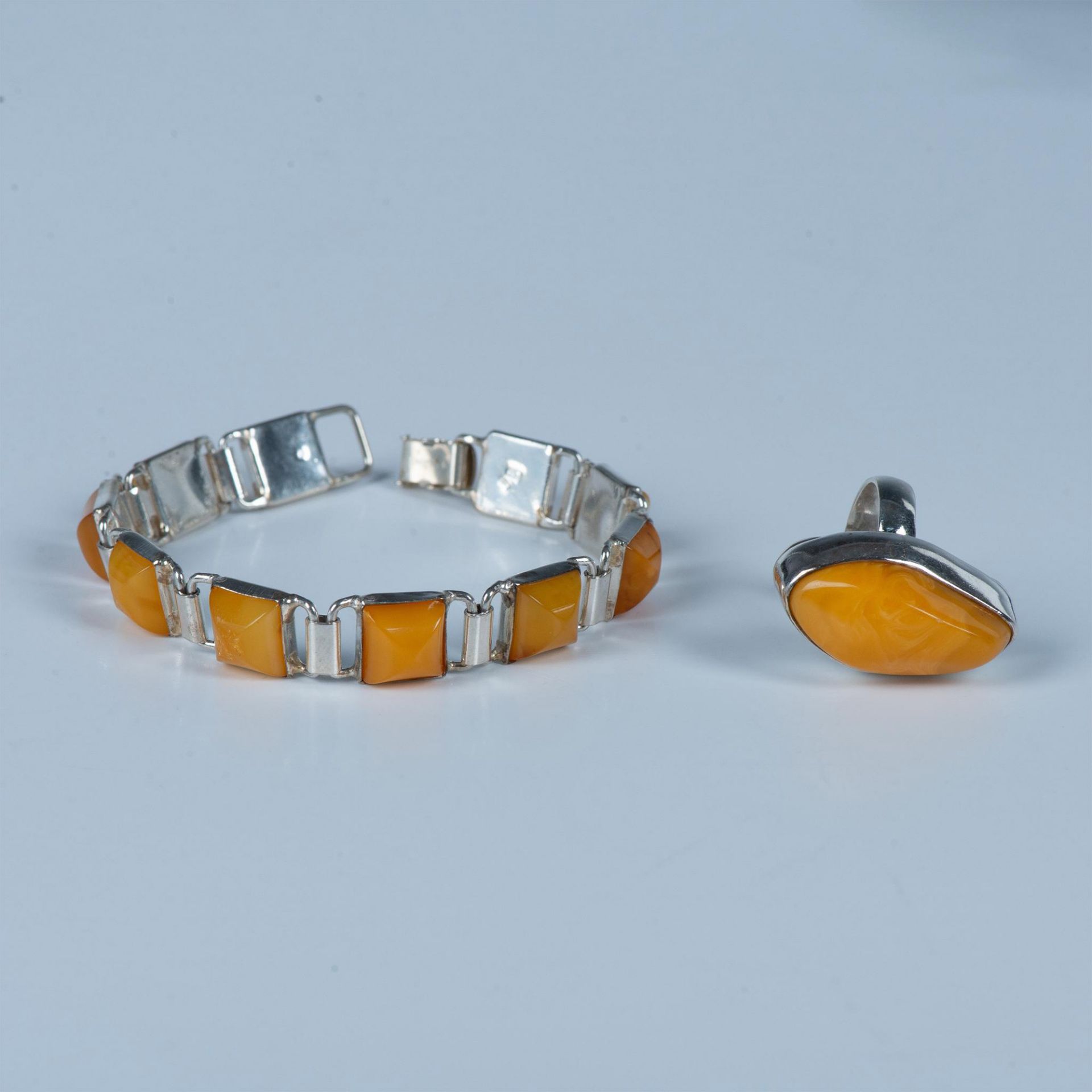 2pcs Pretty Sterling Silver and Baltic Amber Ring & Bracelet - Image 2 of 5