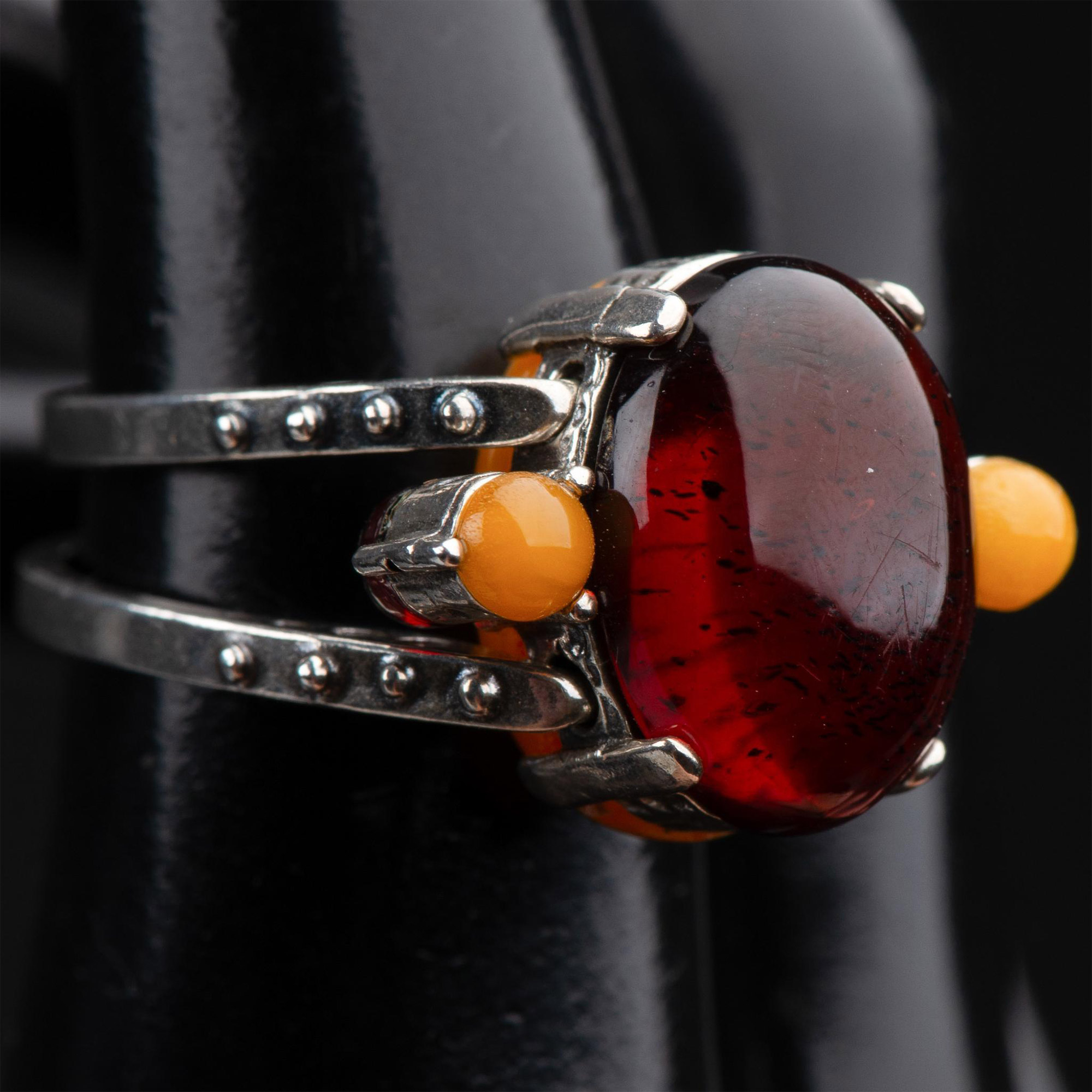 Reversible Sterling Silver and Amber Ring - Image 7 of 7