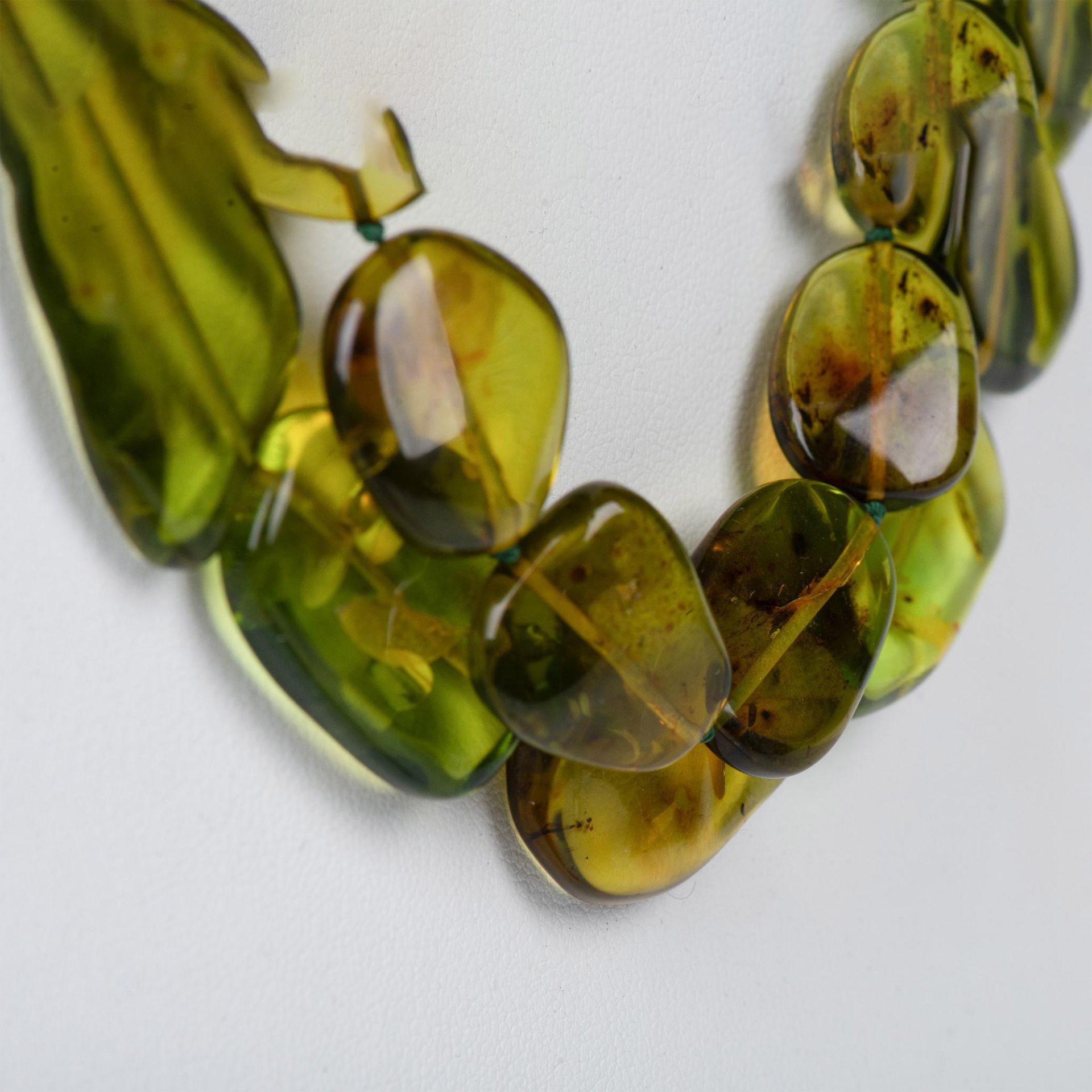 2pc Natural Green Amber Bead Necklaces - Bild 2 aus 3