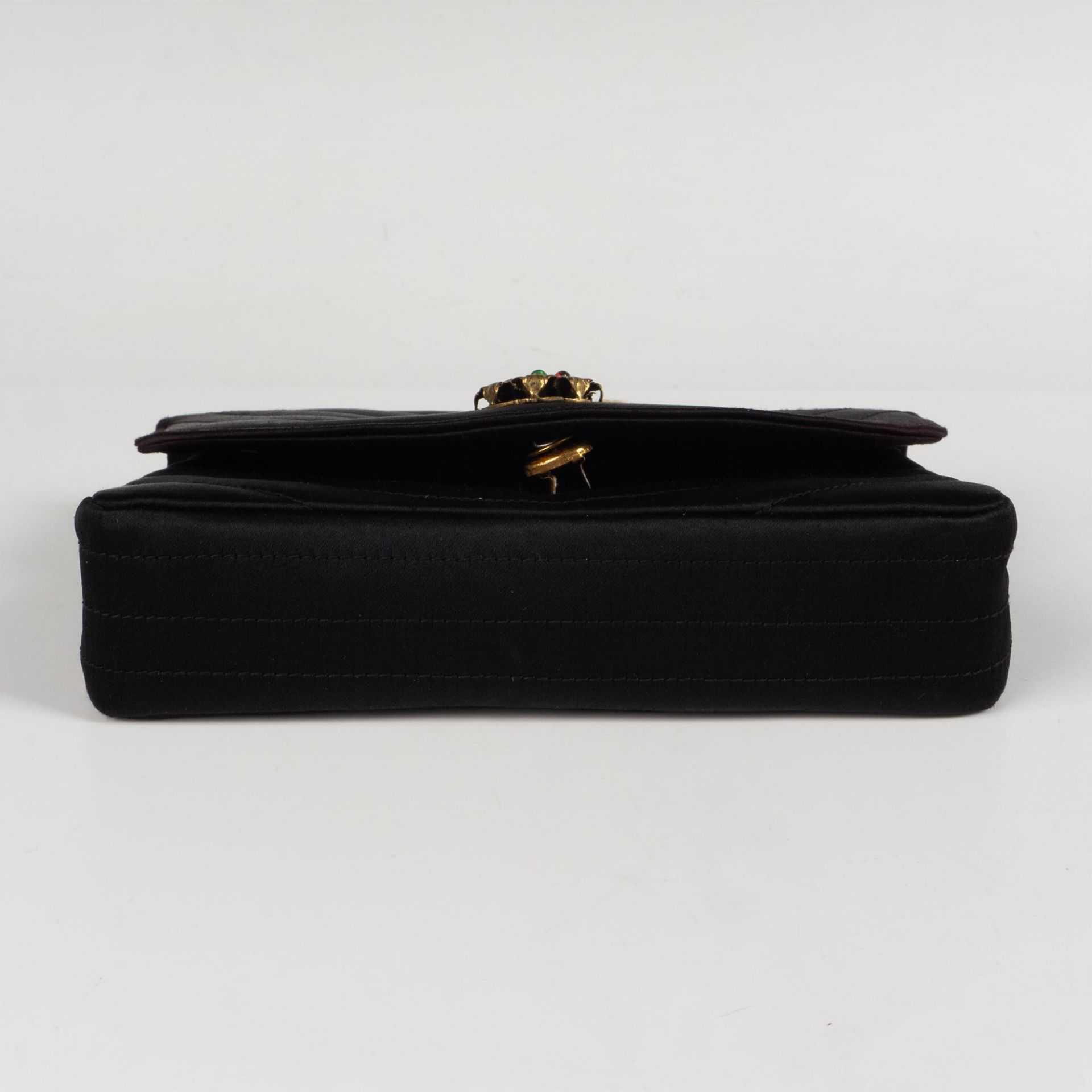 Chanel Gripoix Flap Shoulder Bag - Image 4 of 5